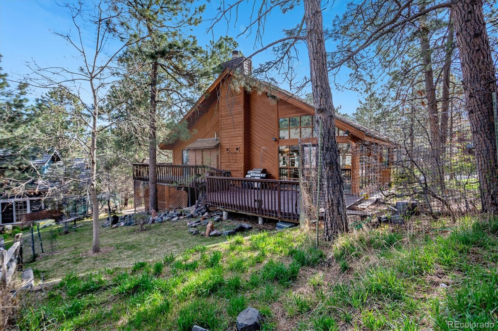 5985 Ponderosa Way