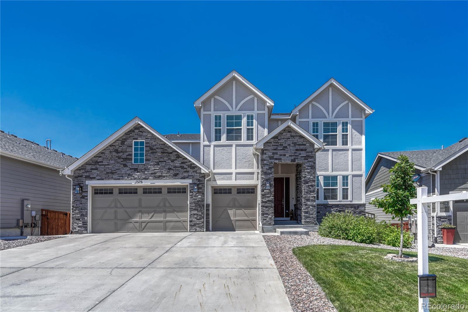 1576 Gentle Rain Drive