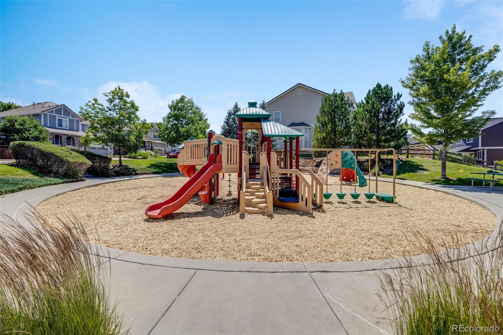 2746 Deerfoot Way
