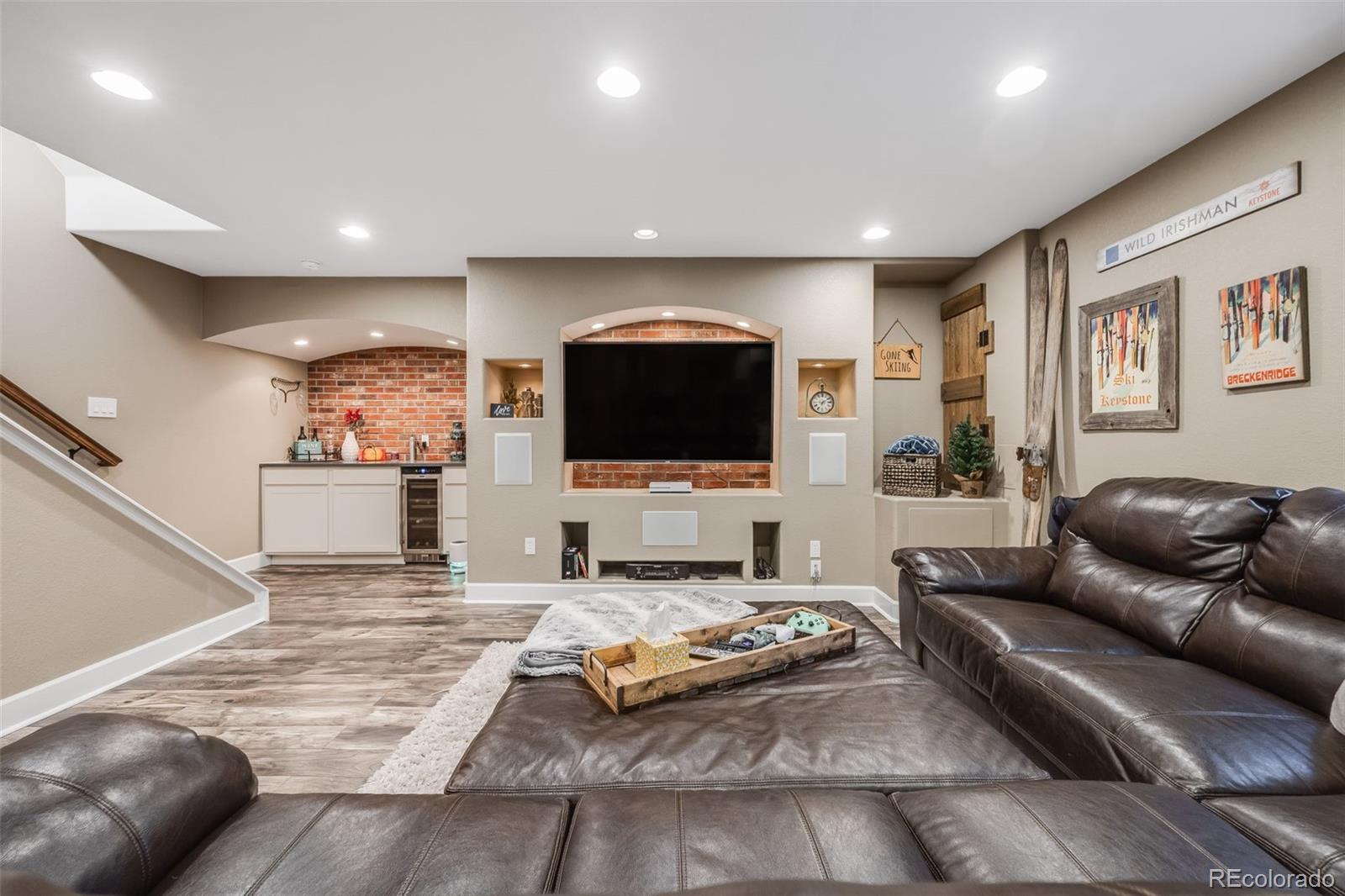 2746 Deerfoot Way