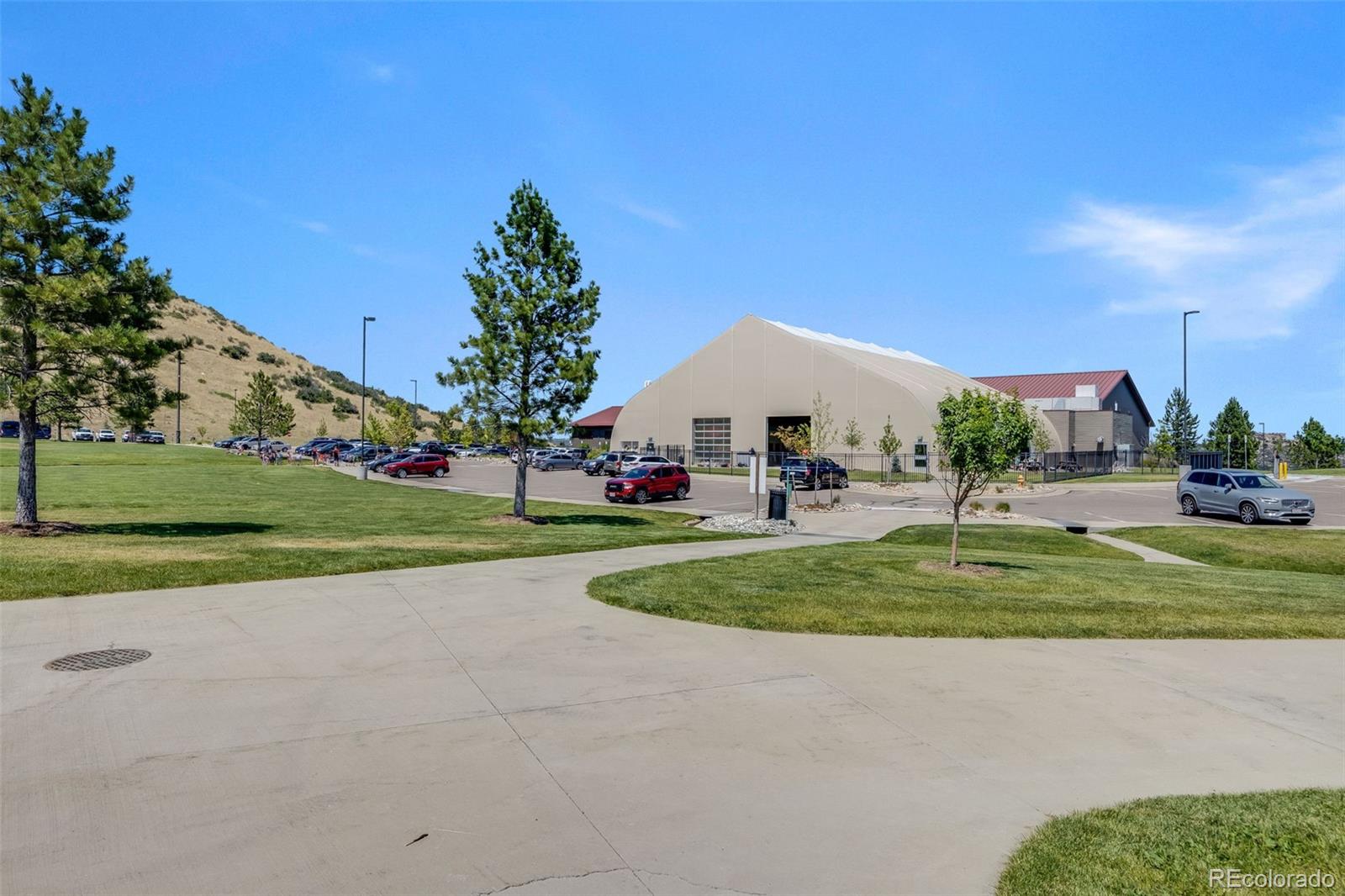 2746 Deerfoot Way