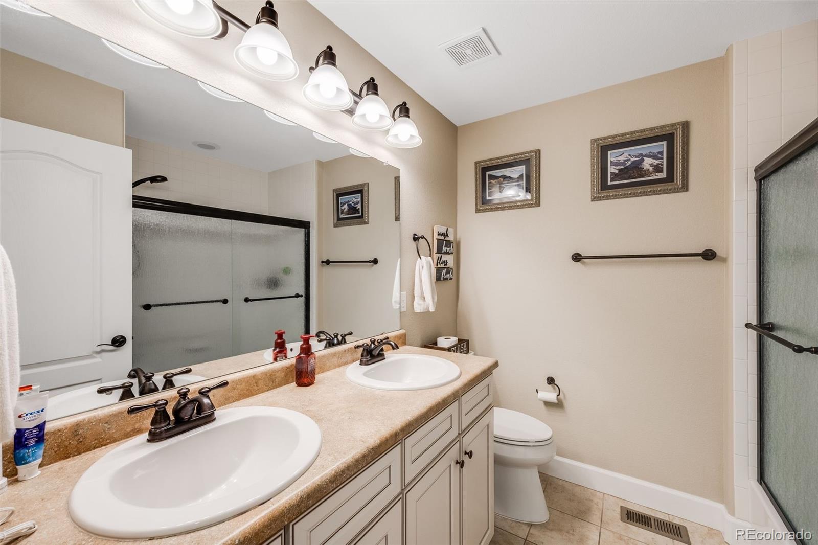 2746 Deerfoot Way
