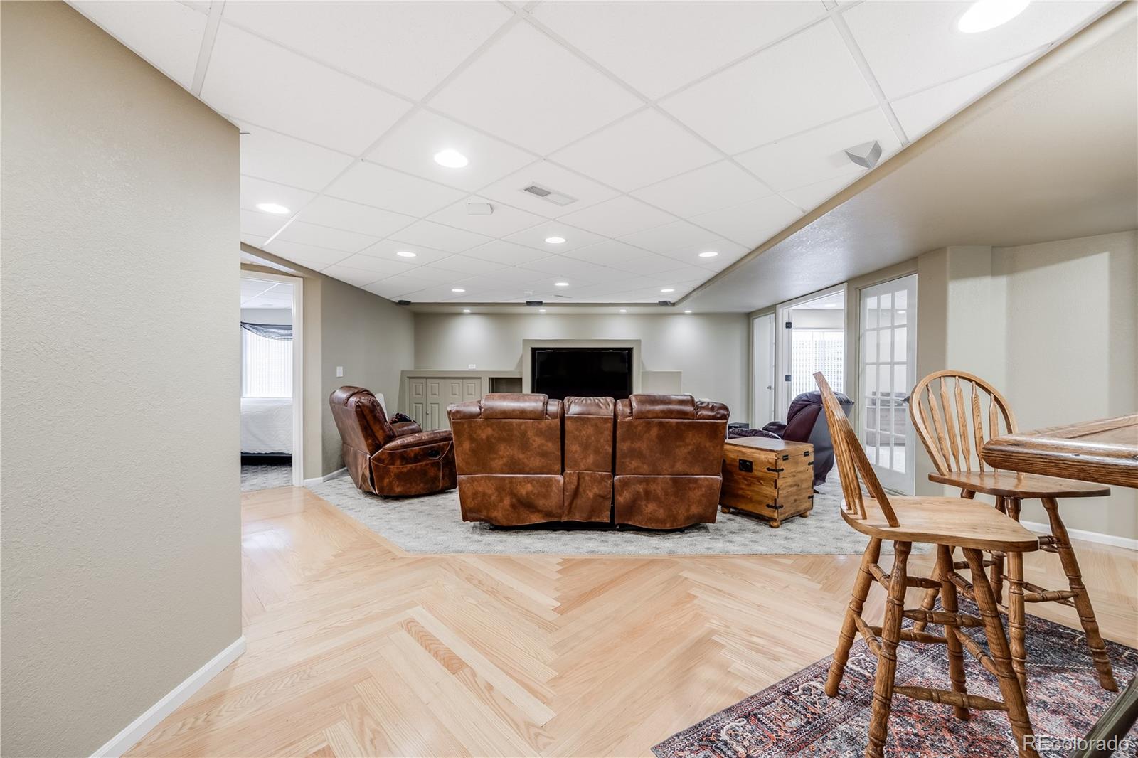 3720 Sunridge Terrace Drive
