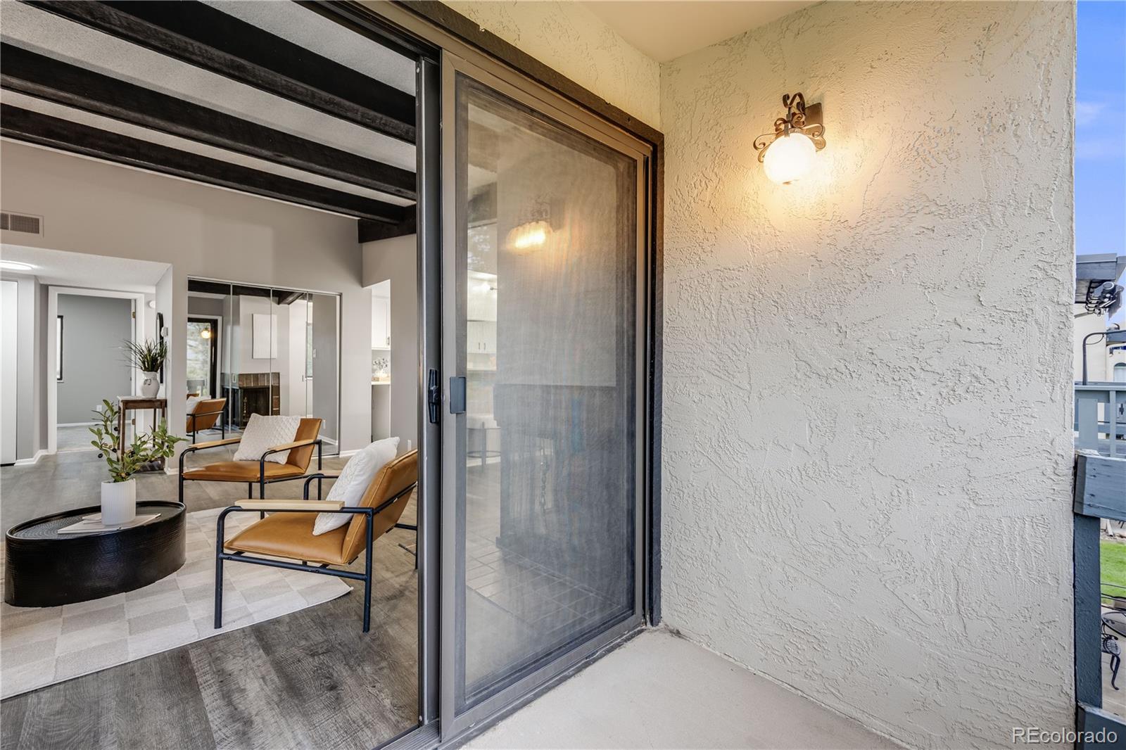 1062 Fontmore Road