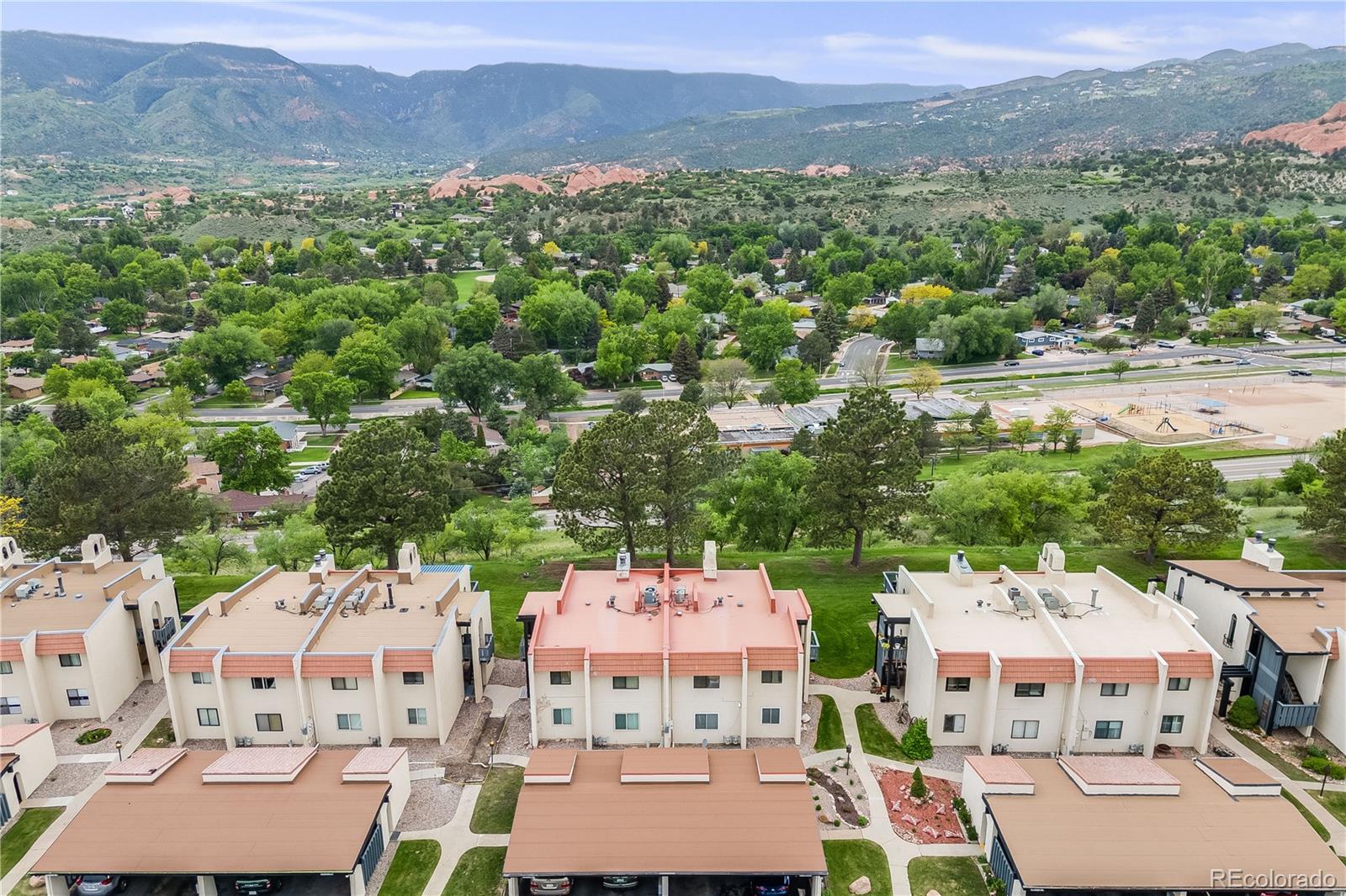 1062 Fontmore Road