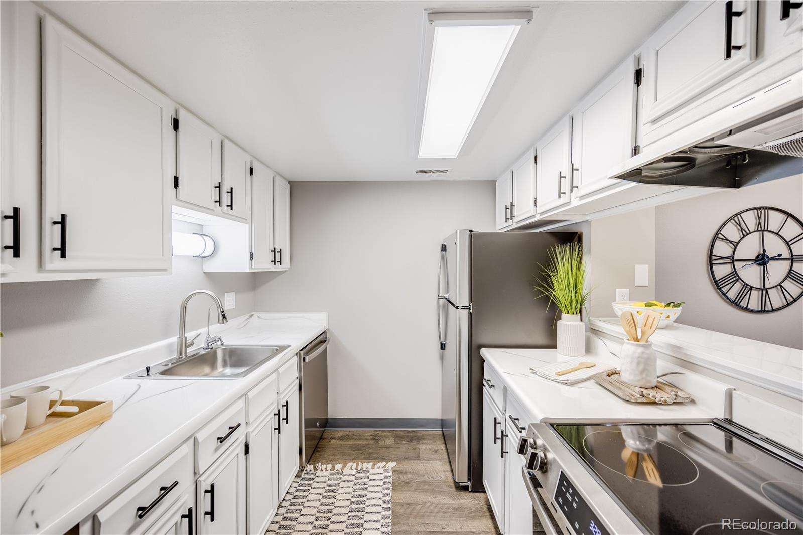 1062 Fontmore Road