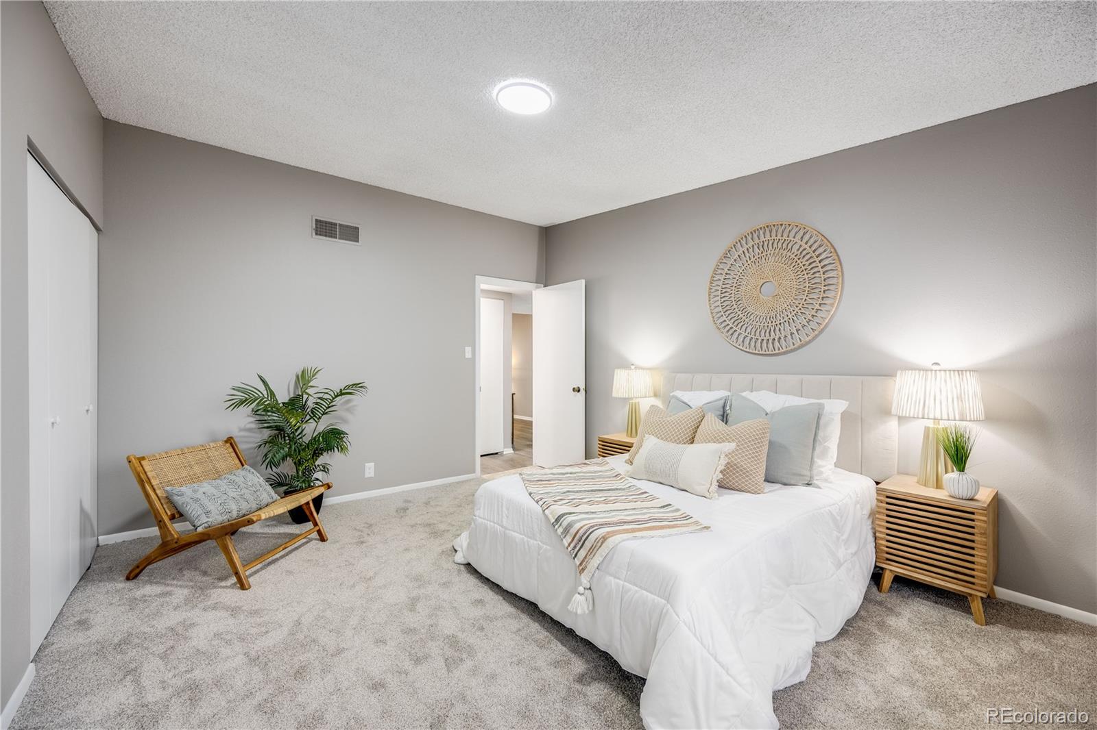 1062 Fontmore Road