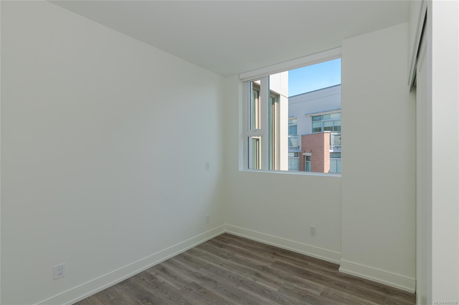 1628 Store St # 822