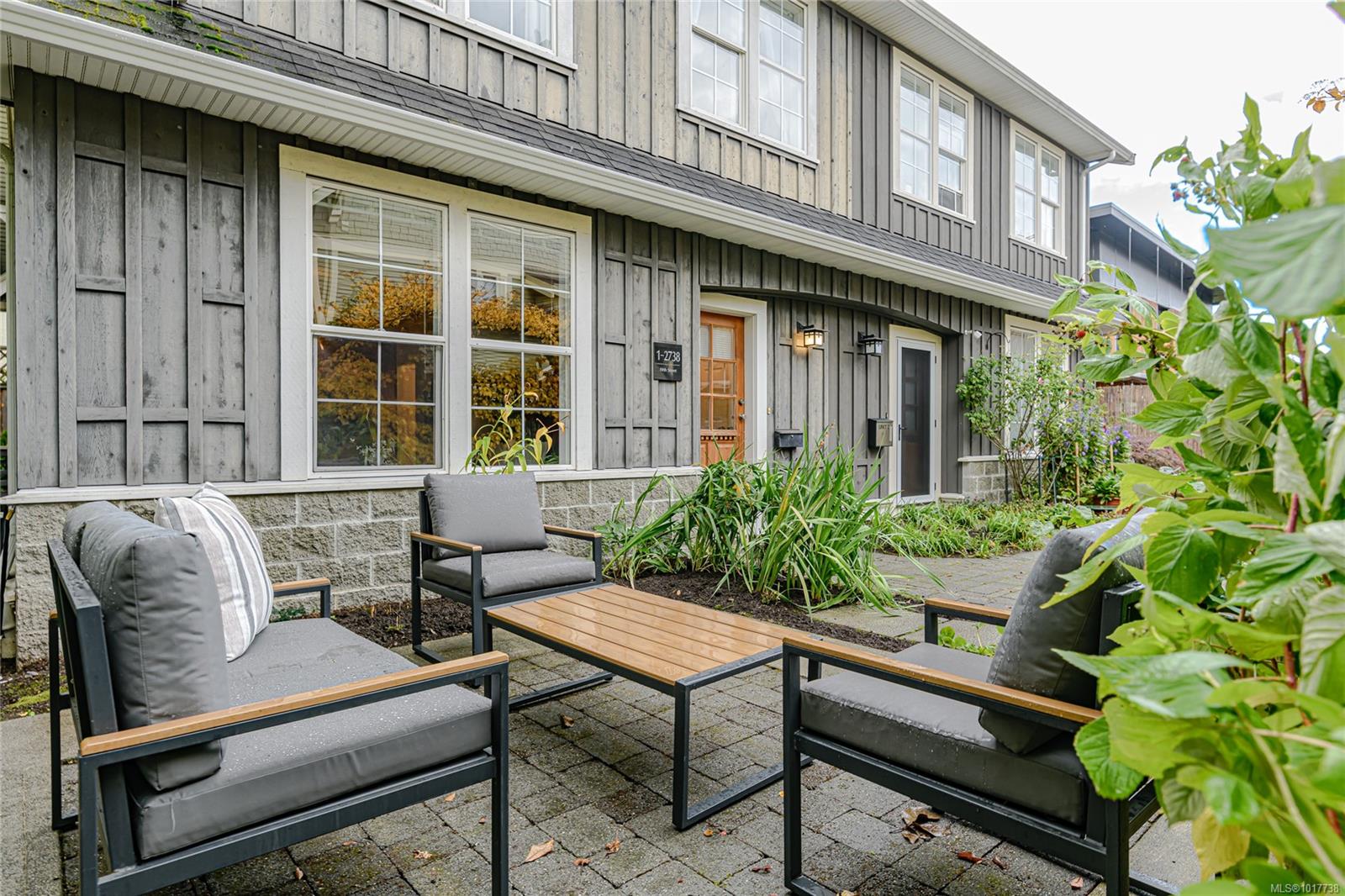 2738 Fifth St # 1, Victoria Unit: 1