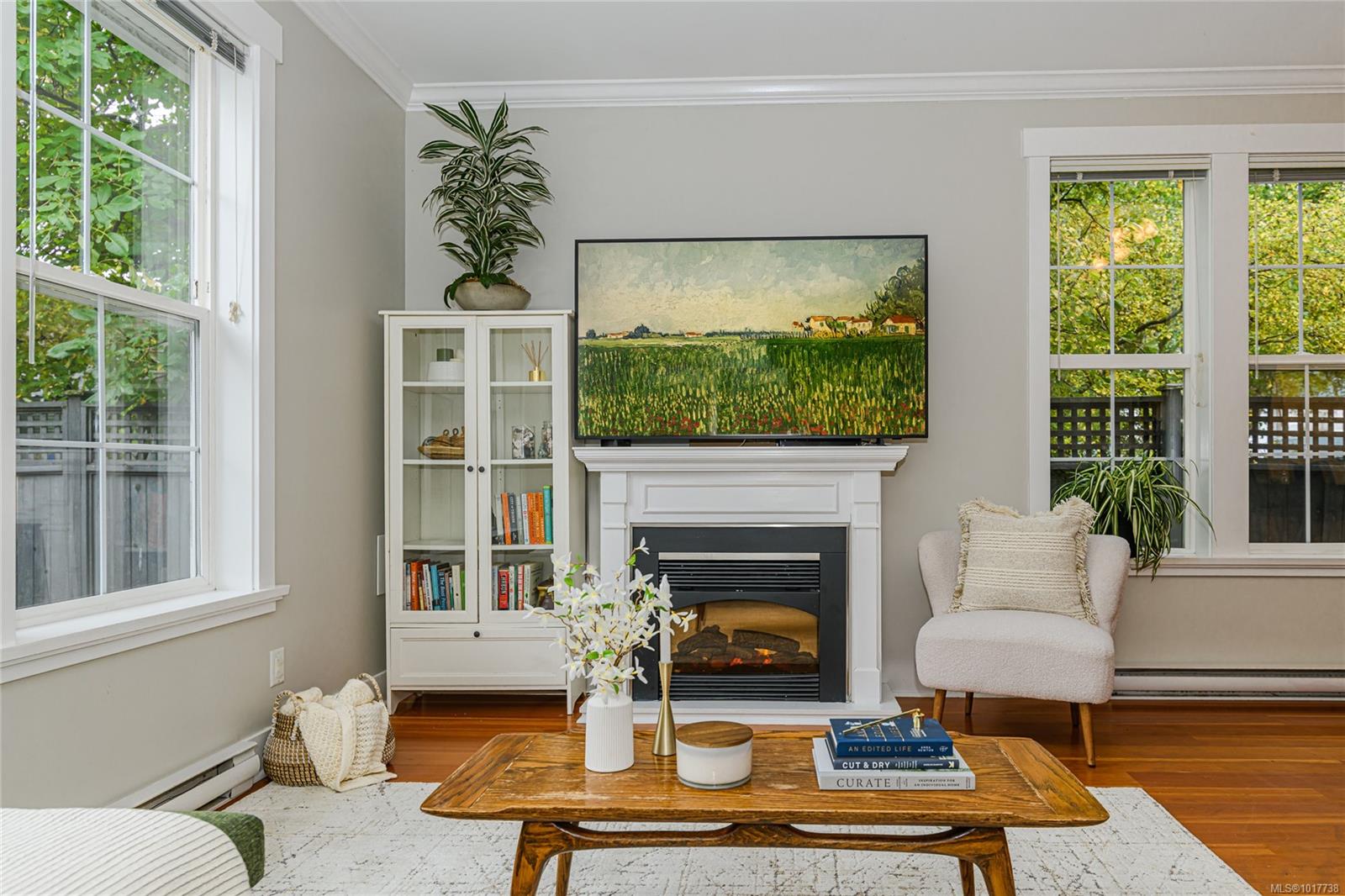 2738 Fifth St # 1, Victoria Unit: 1