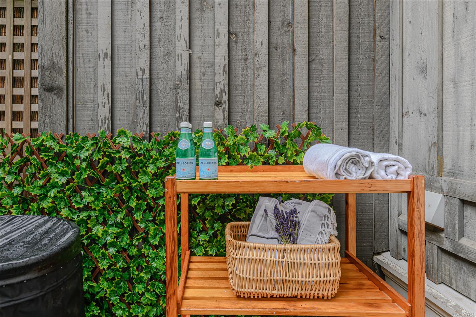 2738 Fifth St # 1, Victoria Unit: 1