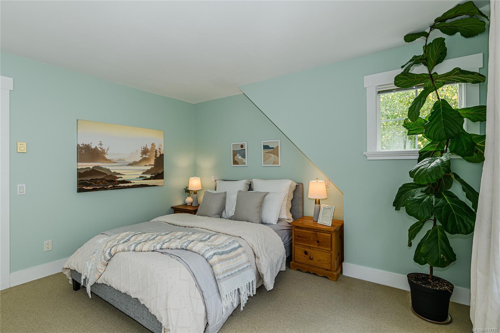 2738 Fifth St # 1, Victoria Unit: 1