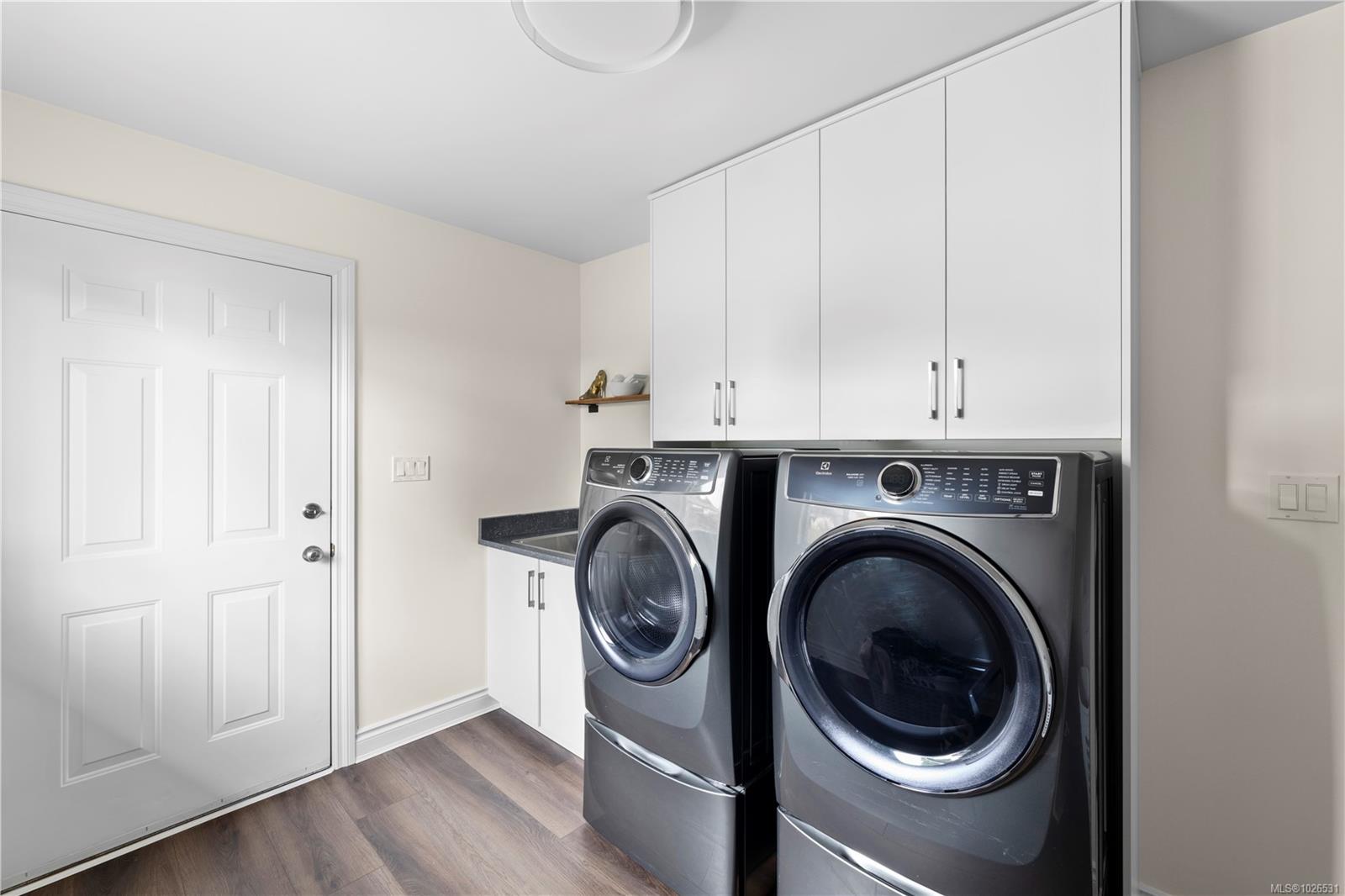 4988 Georgia Park Terr