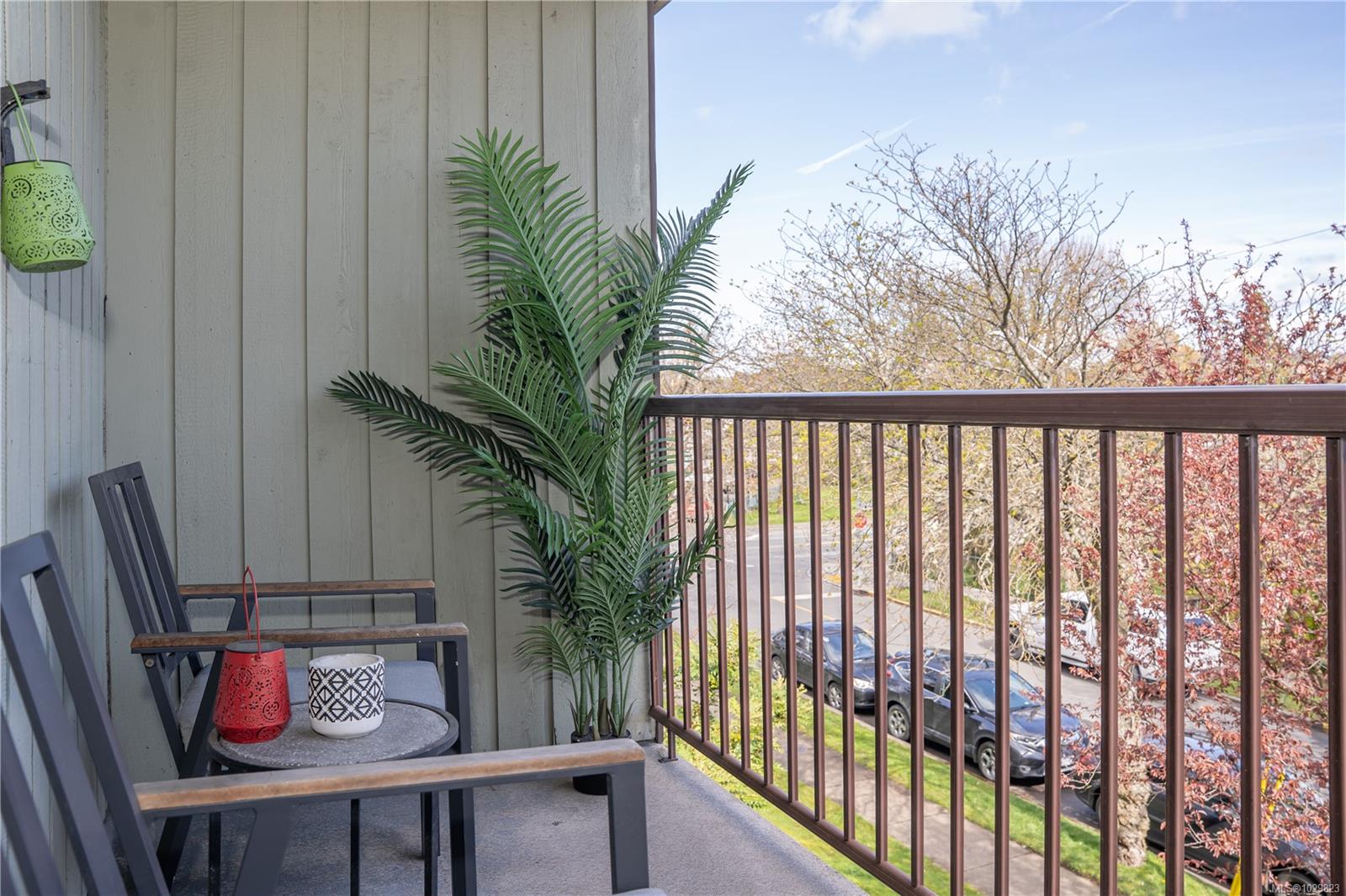 1655 Begbie St # 312