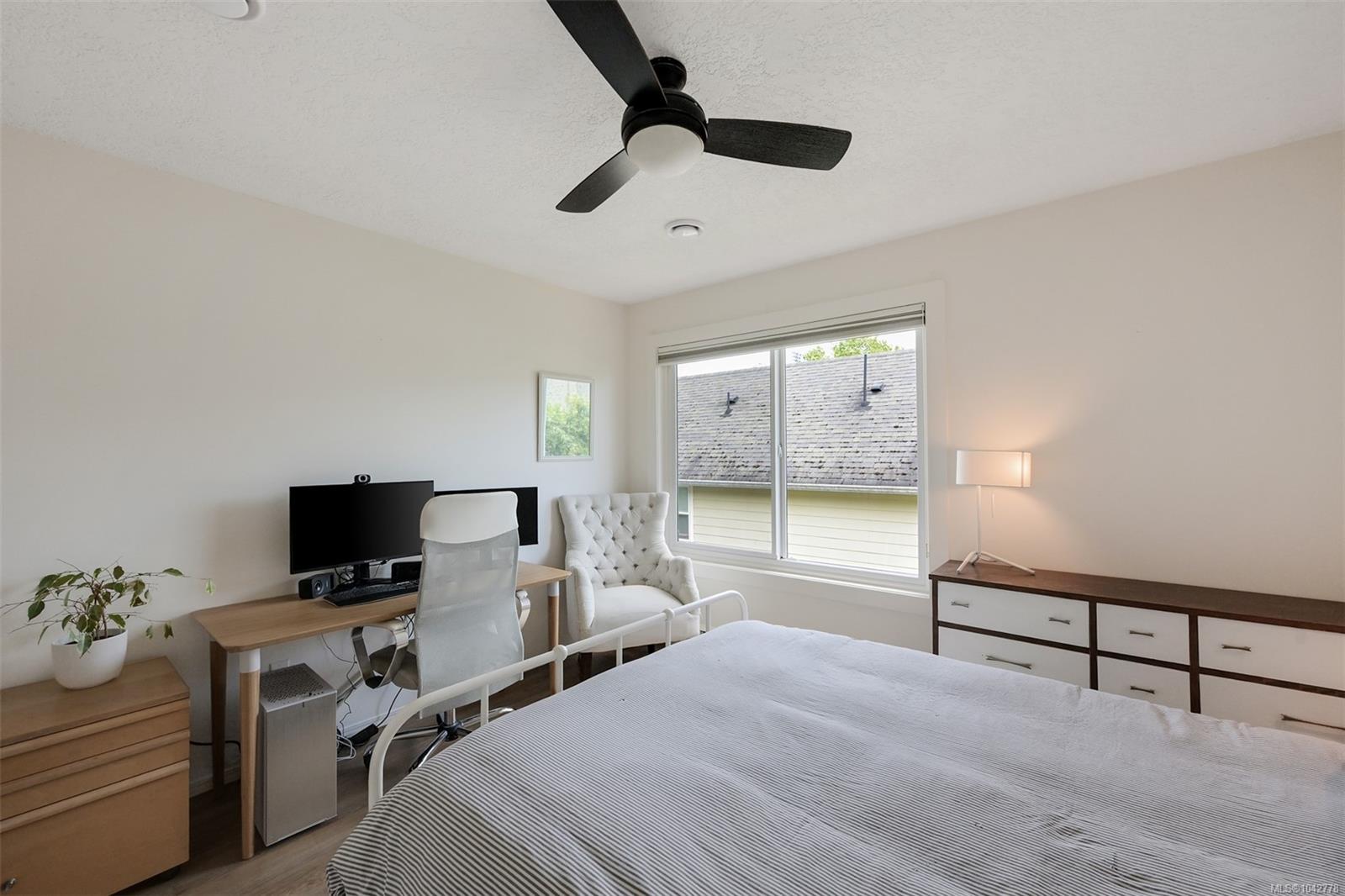 947 Caledonia Ave #7