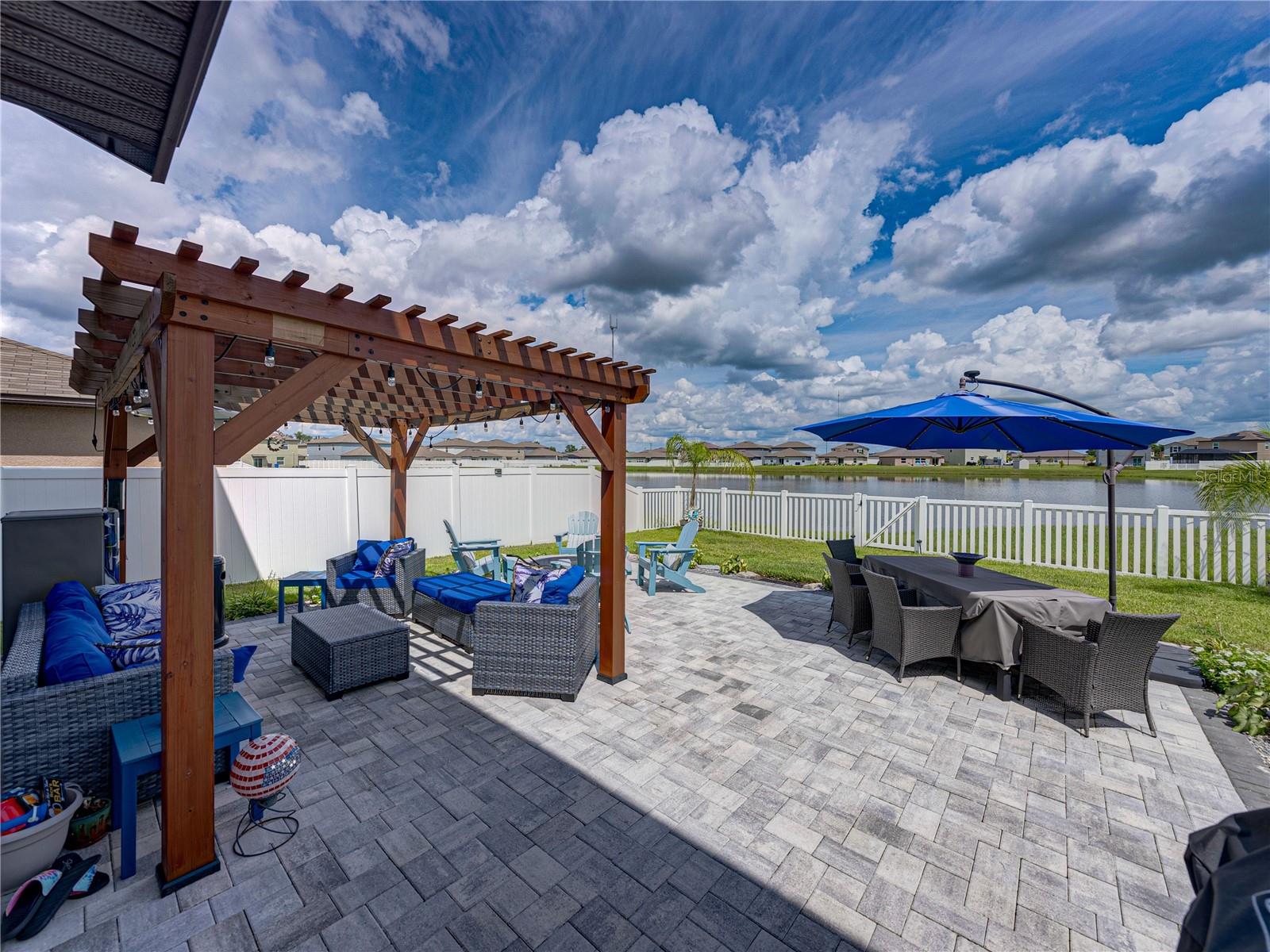 12726 MAPLE BONSAI DR