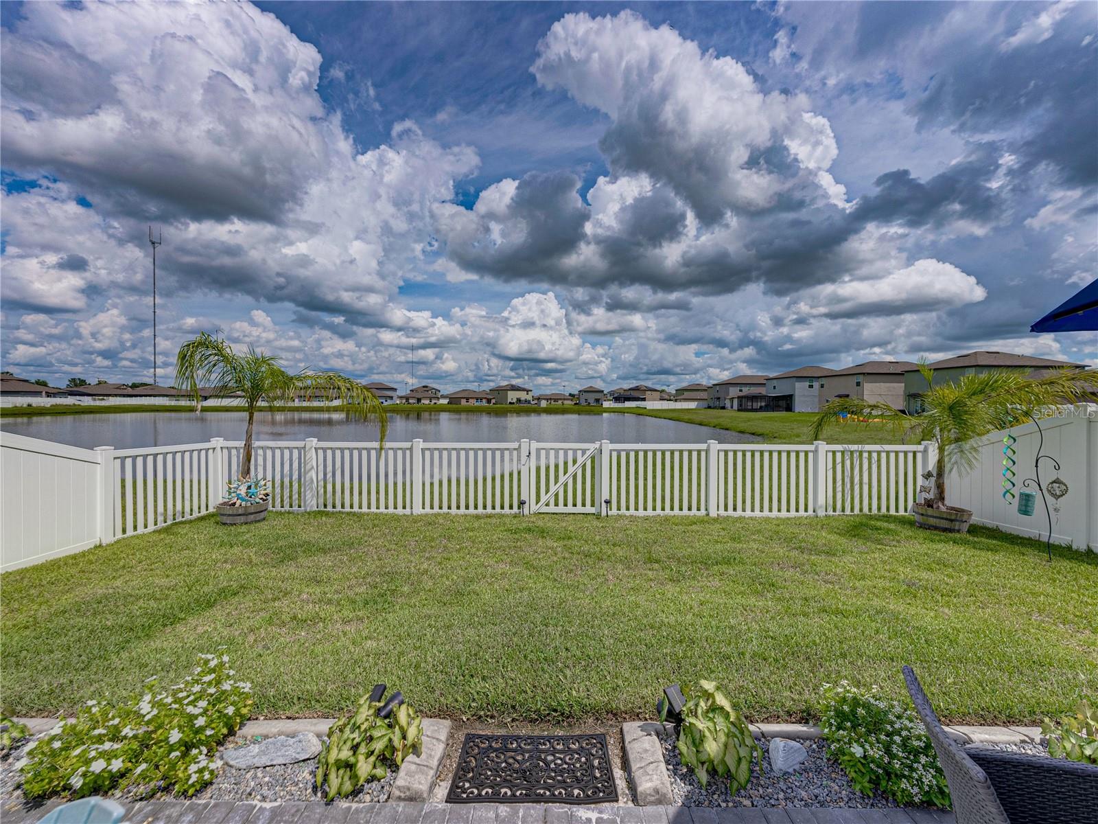 12726 MAPLE BONSAI DR