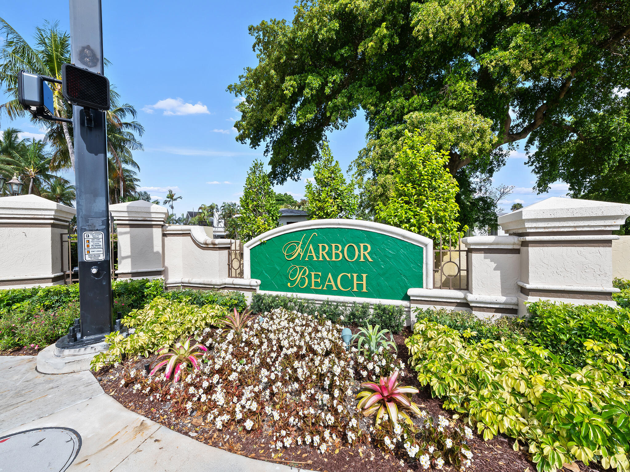 2681 Harbor Beach Parkway