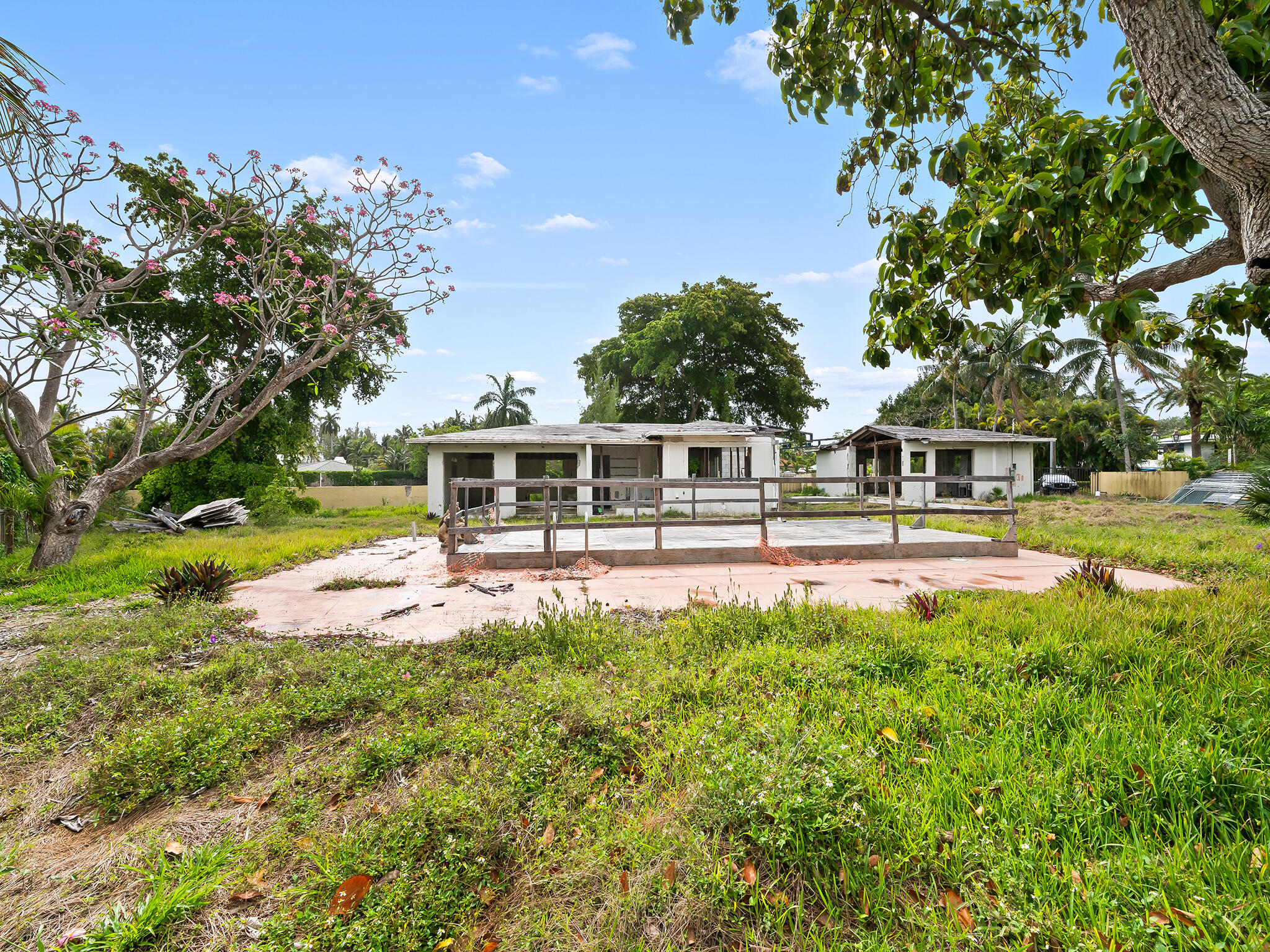 2681 Harbor Beach Parkway