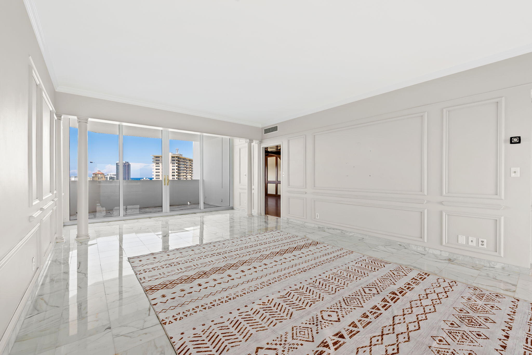 333 Sunset Drive Apt 1008