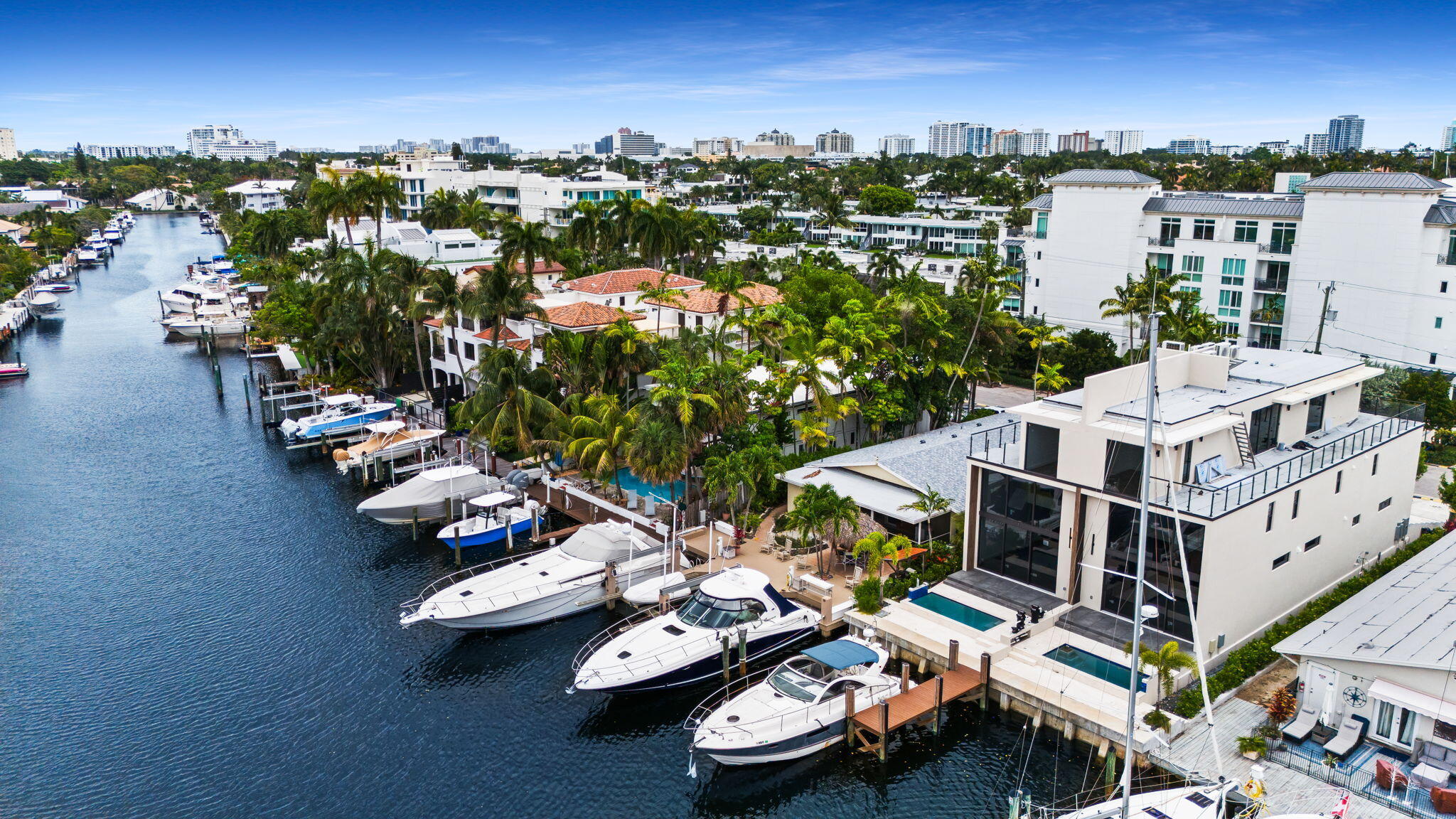 321 Hendricks Isle