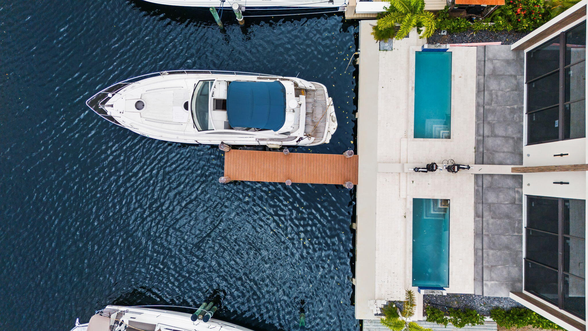 321 Hendricks Isle
