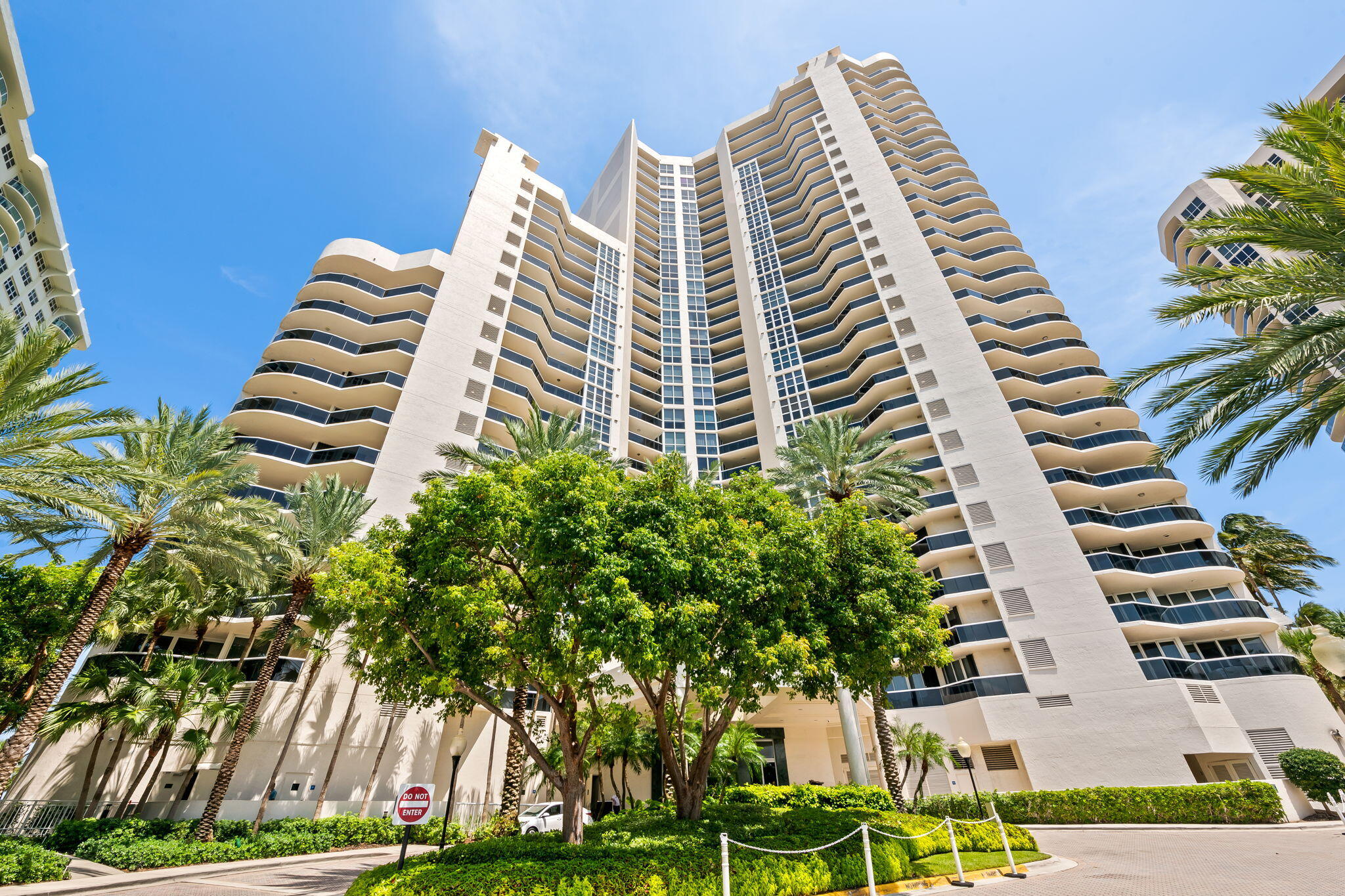 3200 N OCEAN Boulevard 307