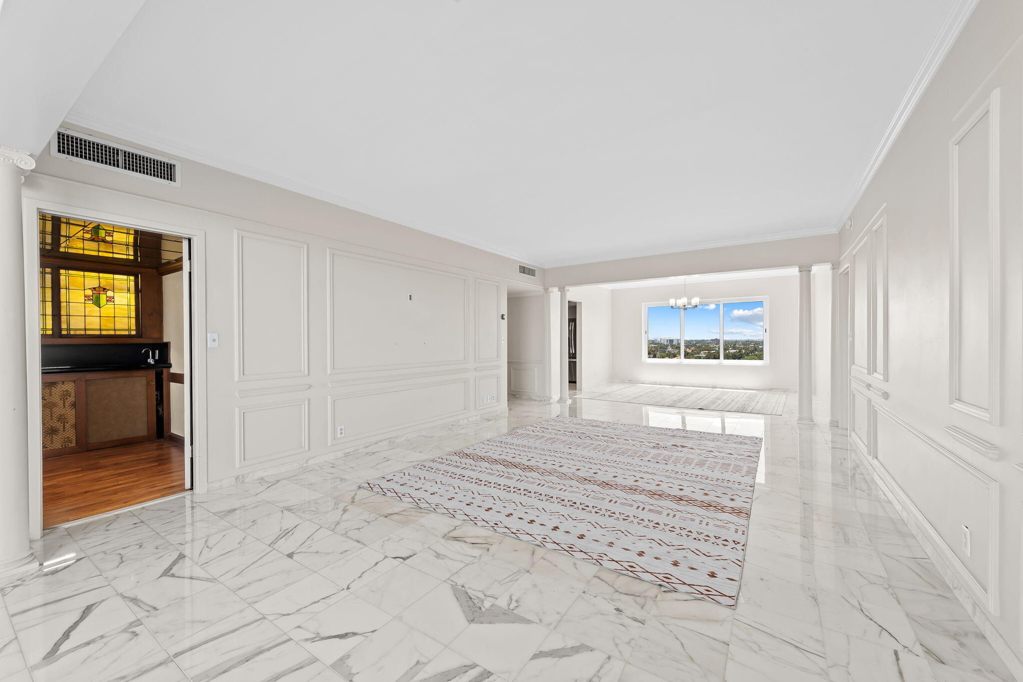 333 SUNSET Drive 1008