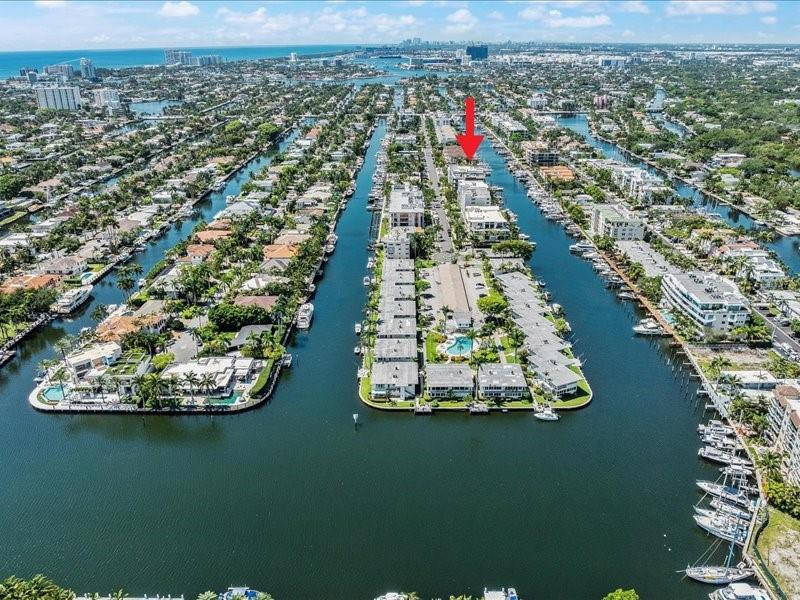 141 W Isle Of Venice Dr PH-S