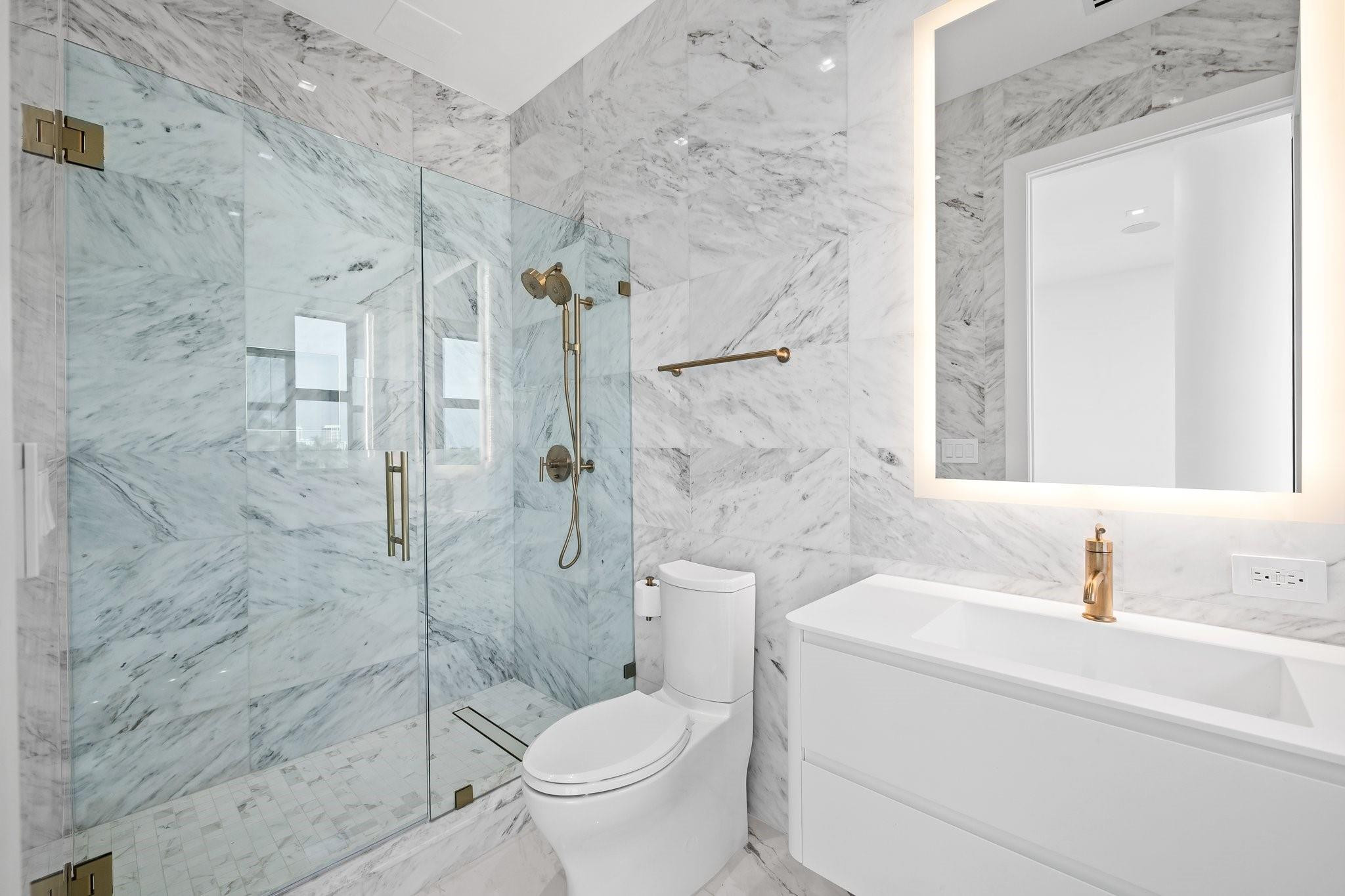 141 W Isle Of Venice Dr PH-S