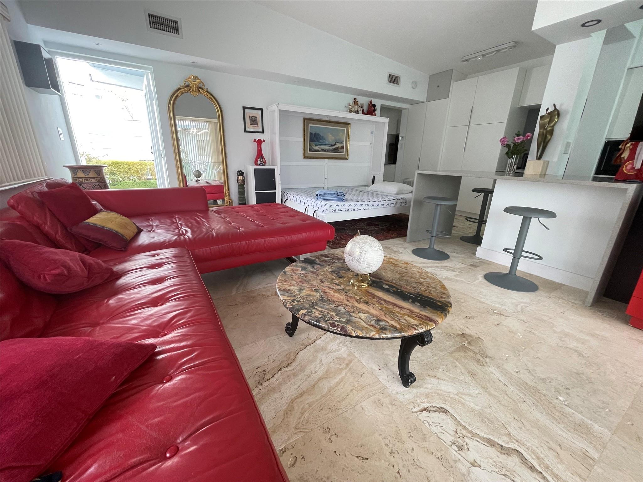 425 Bayshore Drive