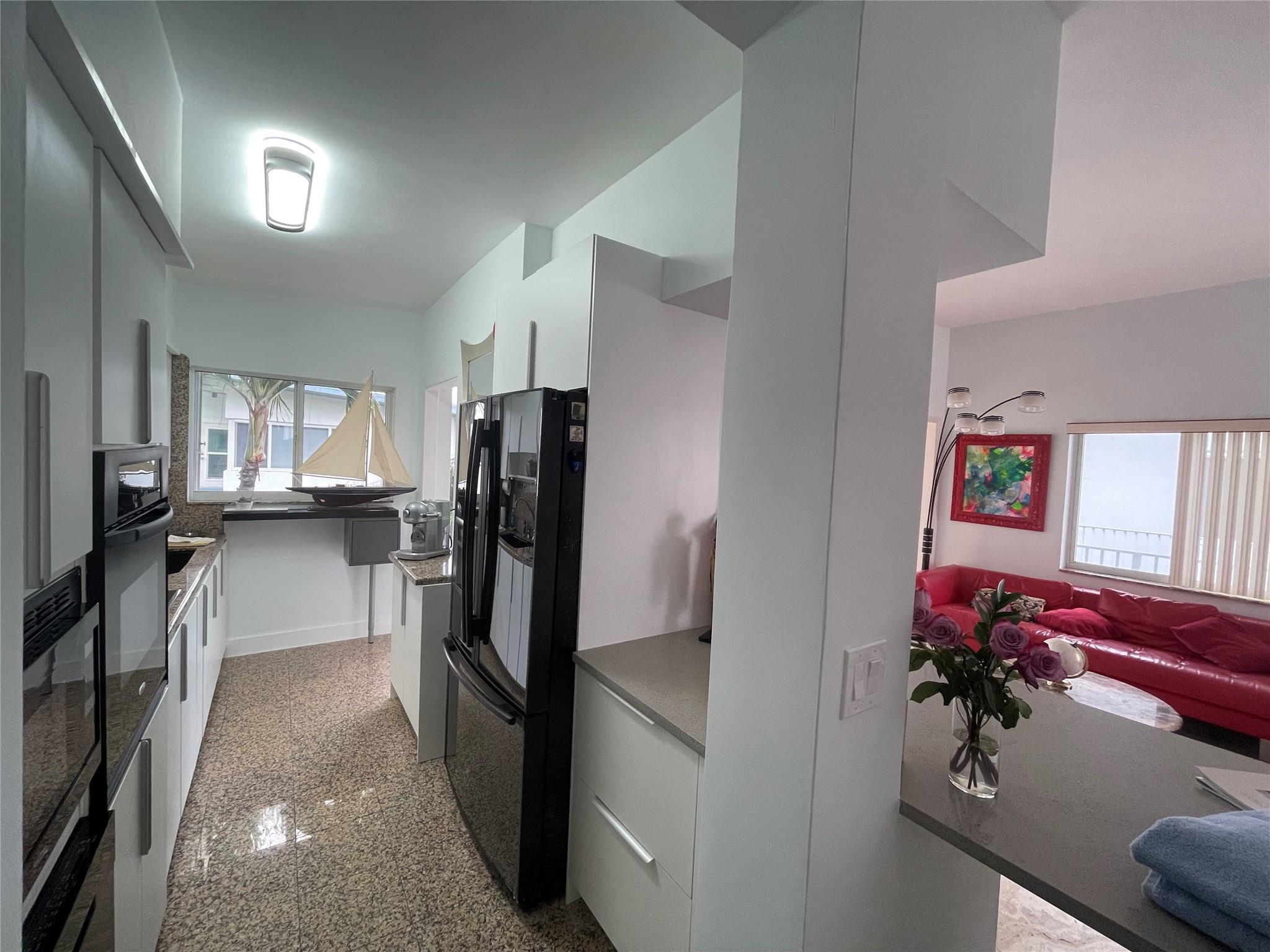 425 Bayshore Drive
