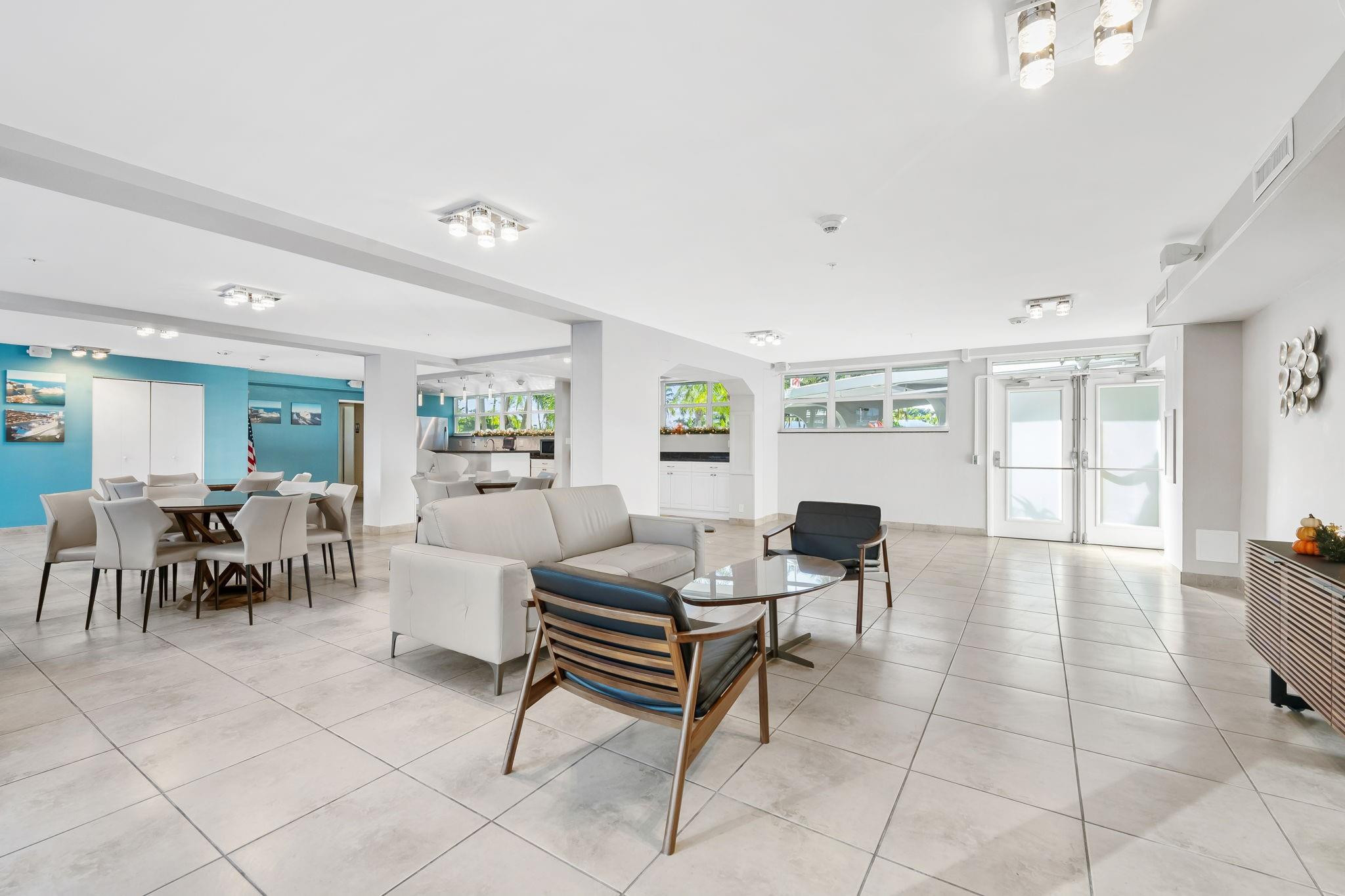 1920 S Ocean Drive 510