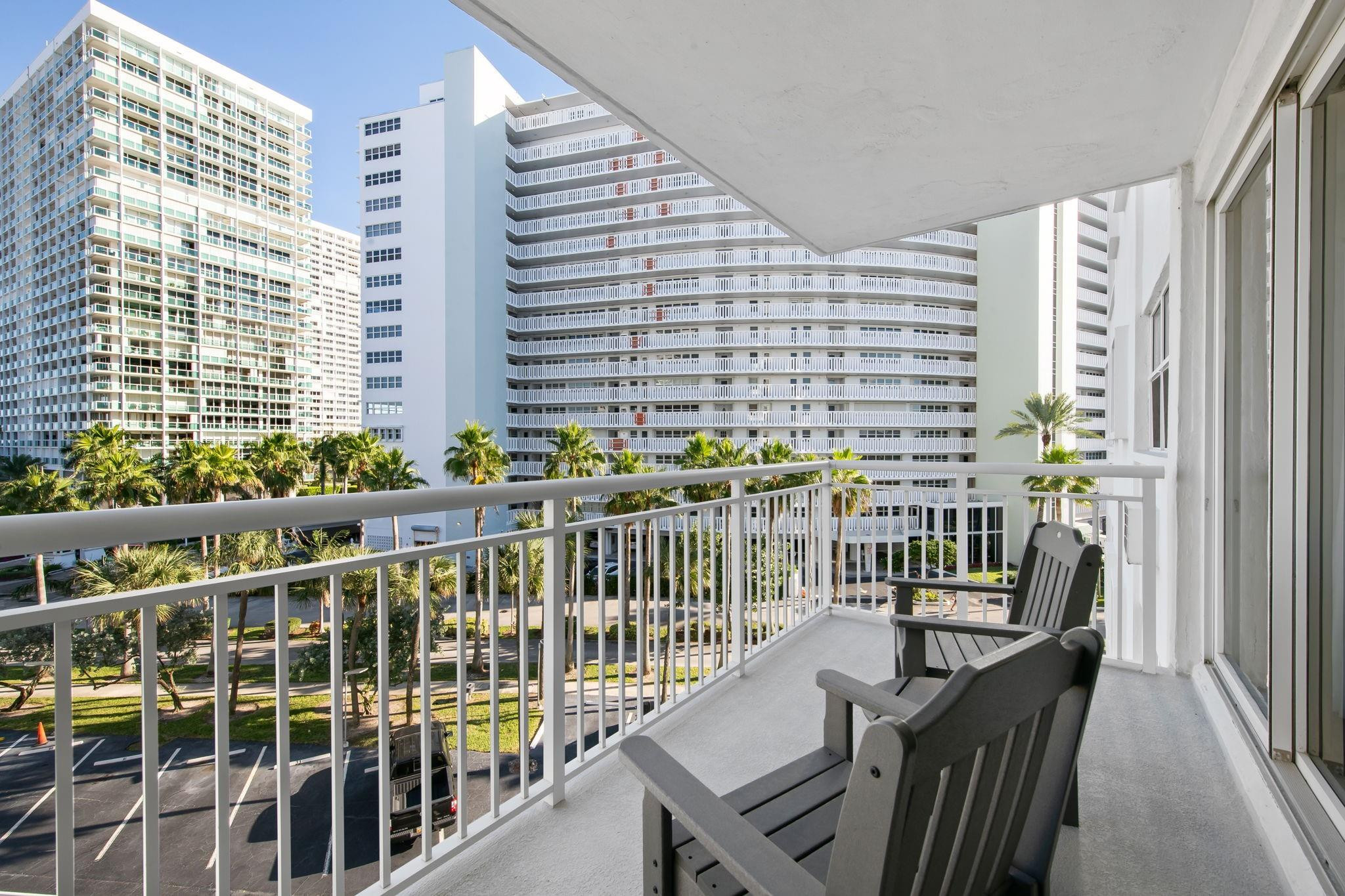 1920 S Ocean Drive 510
