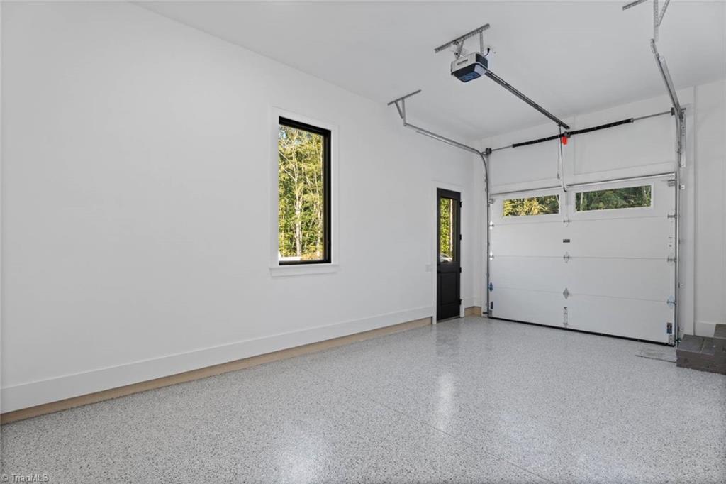 1823 Chanterelle Court, Winston-Salem