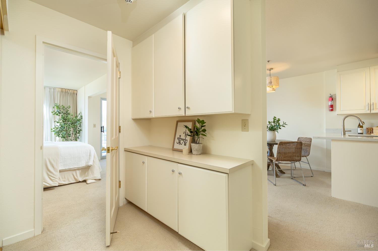 100 Thorndale Drive Unit: 454