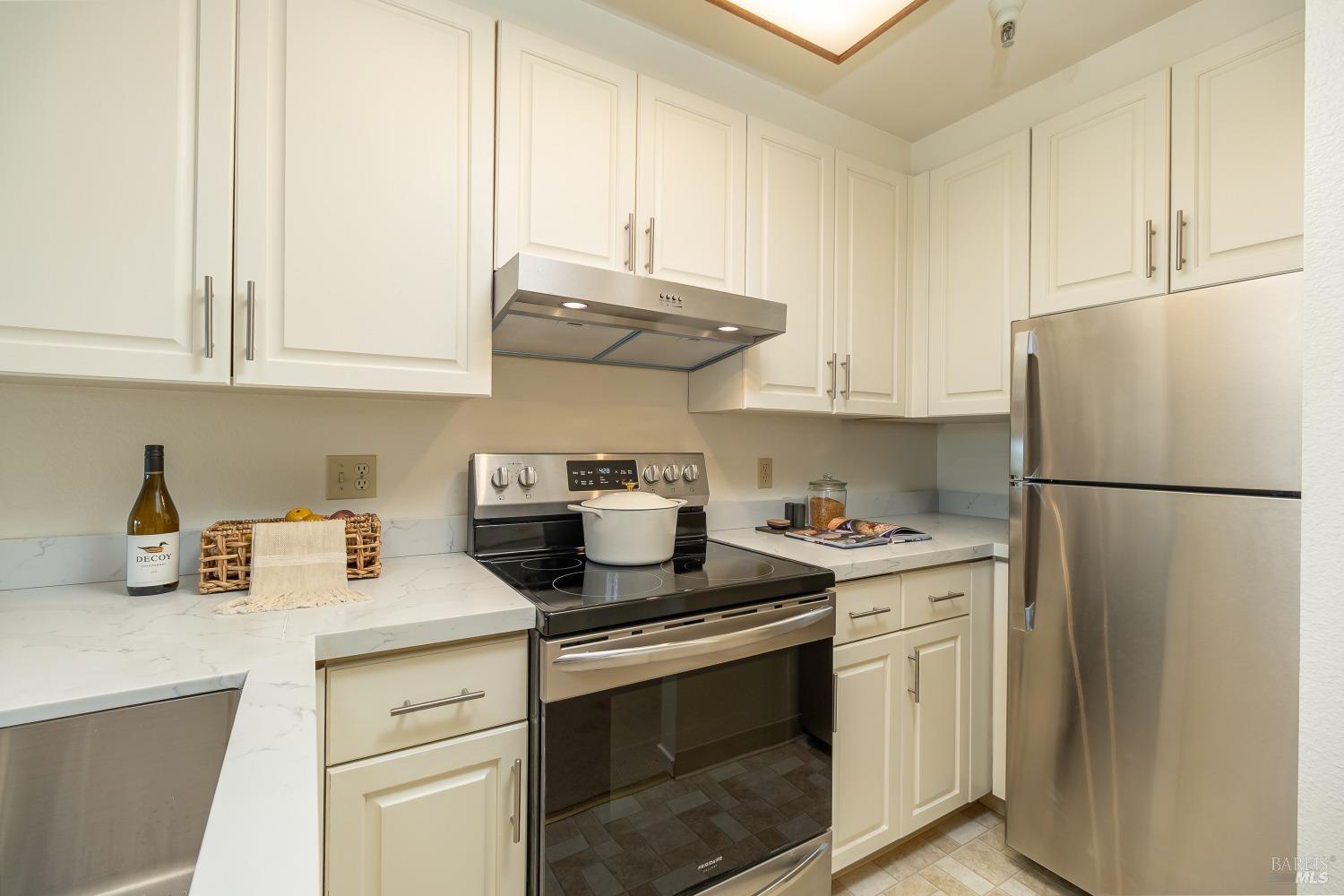 100 Thorndale Drive Unit: 454