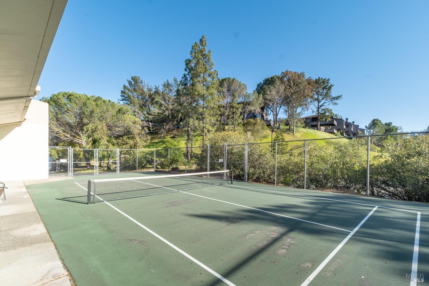 100 Thorndale Drive Unit: 454