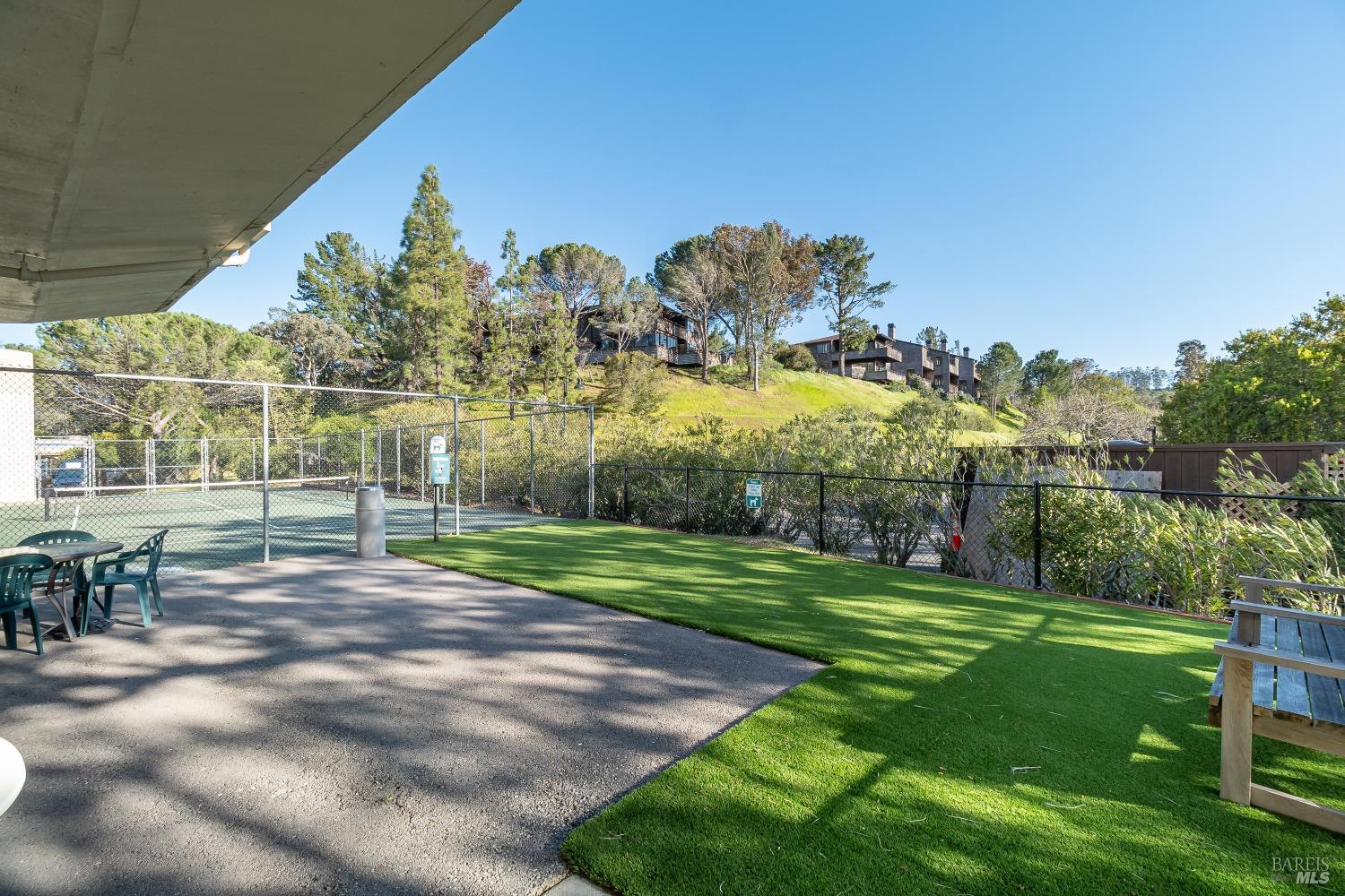 100 Thorndale Drive Unit: 454
