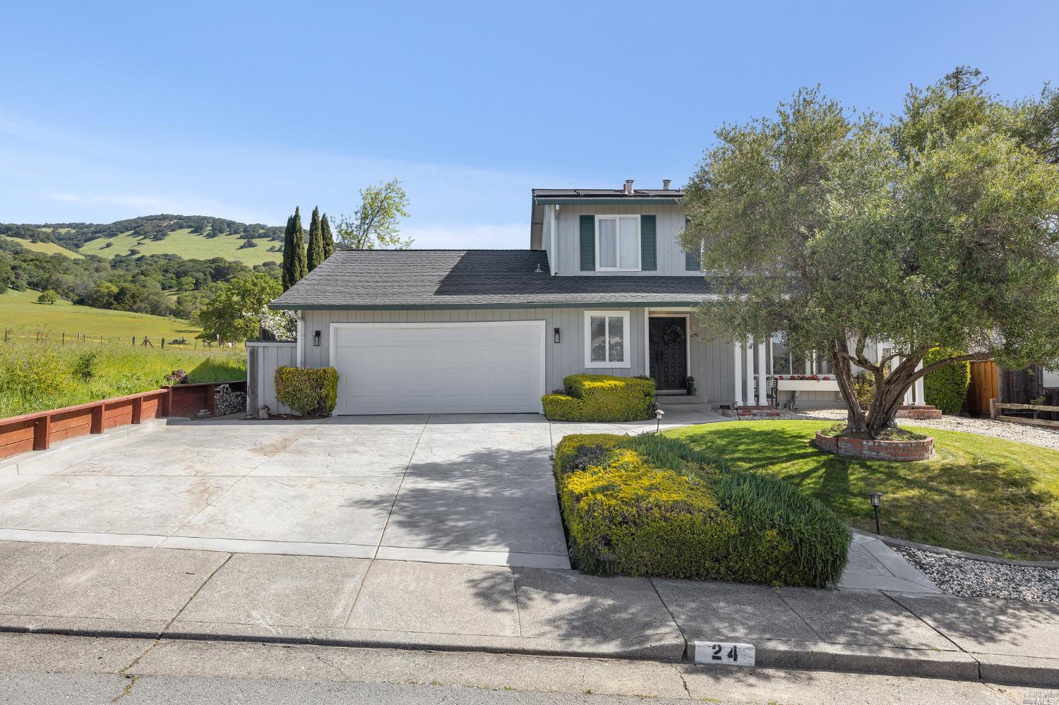 24 Palmo Way