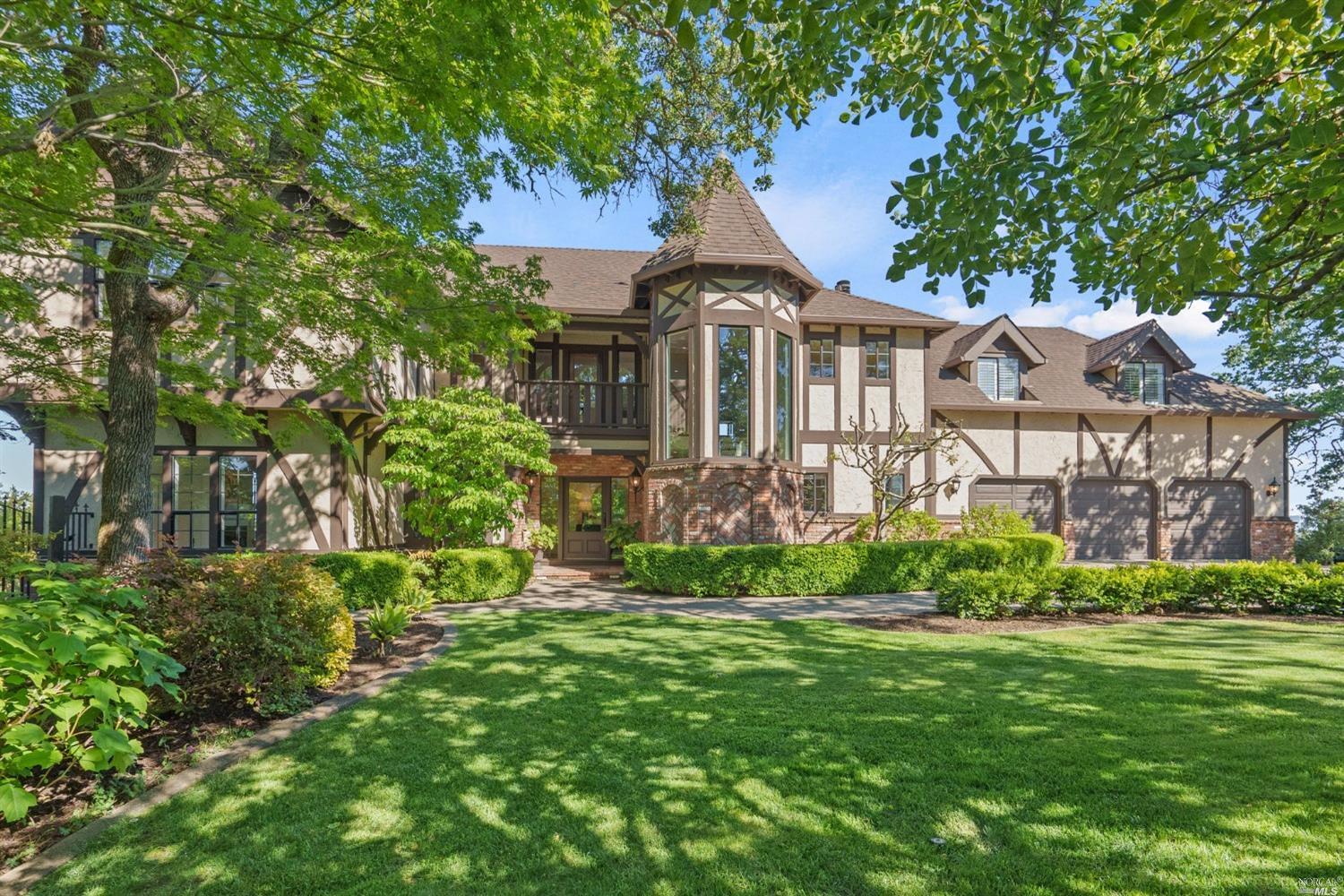 15 Hampton Lane