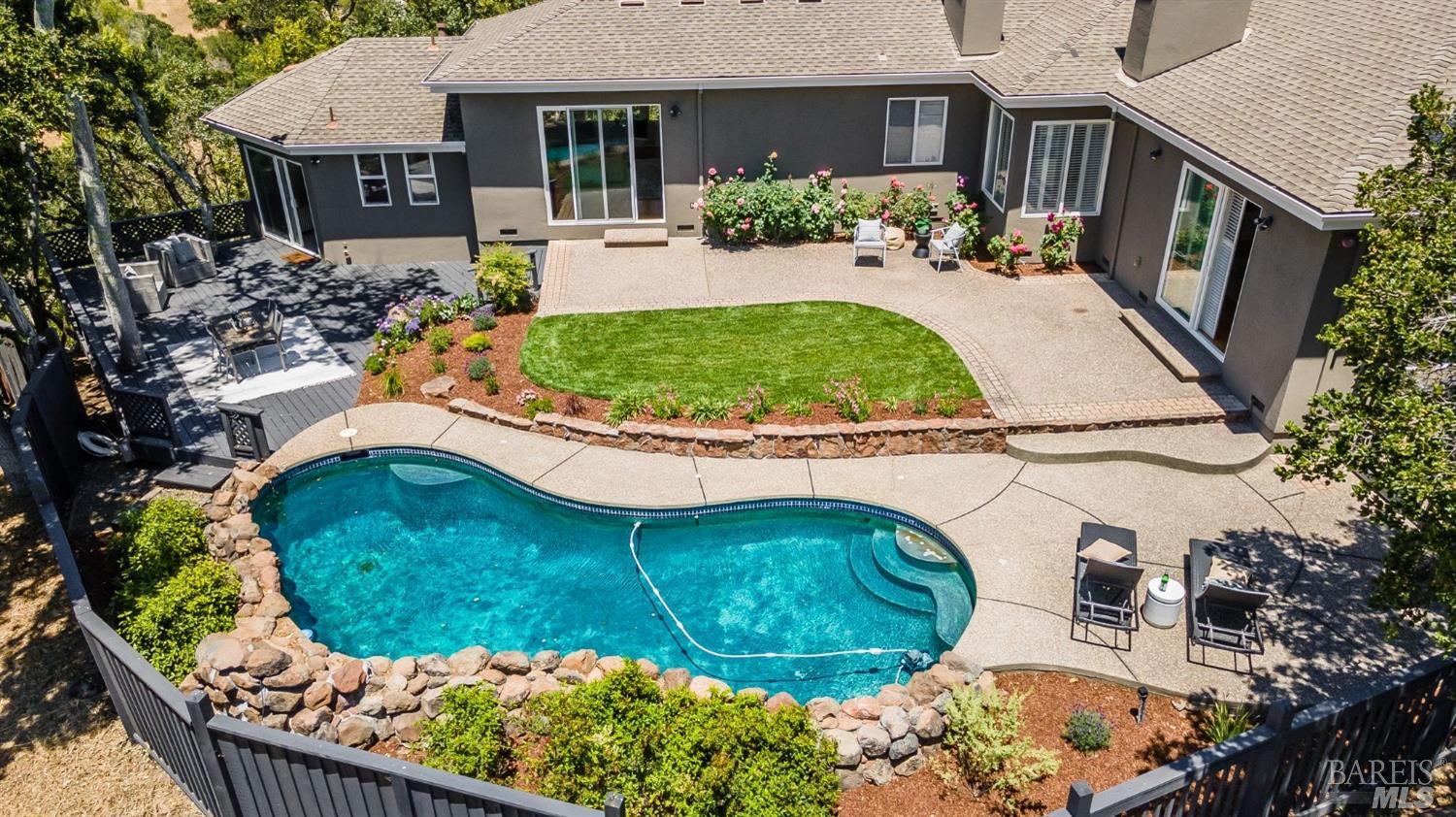 99 Verissimo Drive
