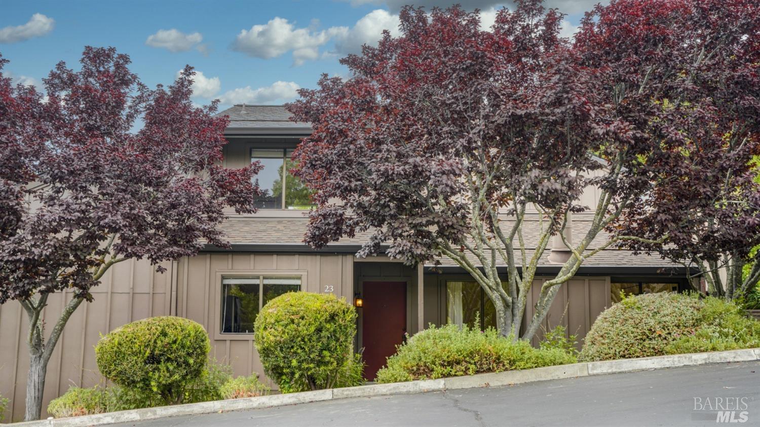 23 Burdell Court