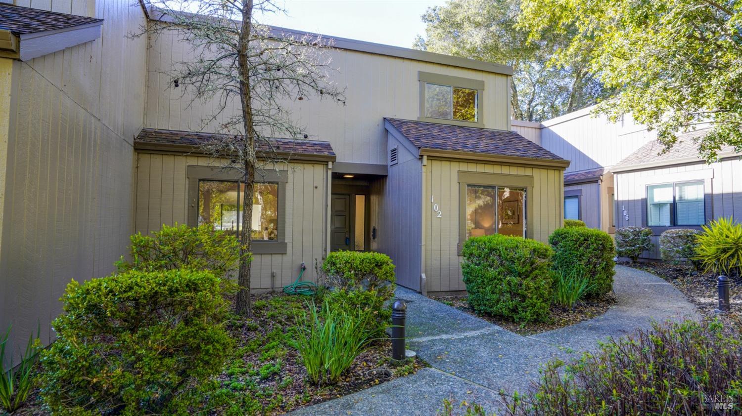 102 Indian Way