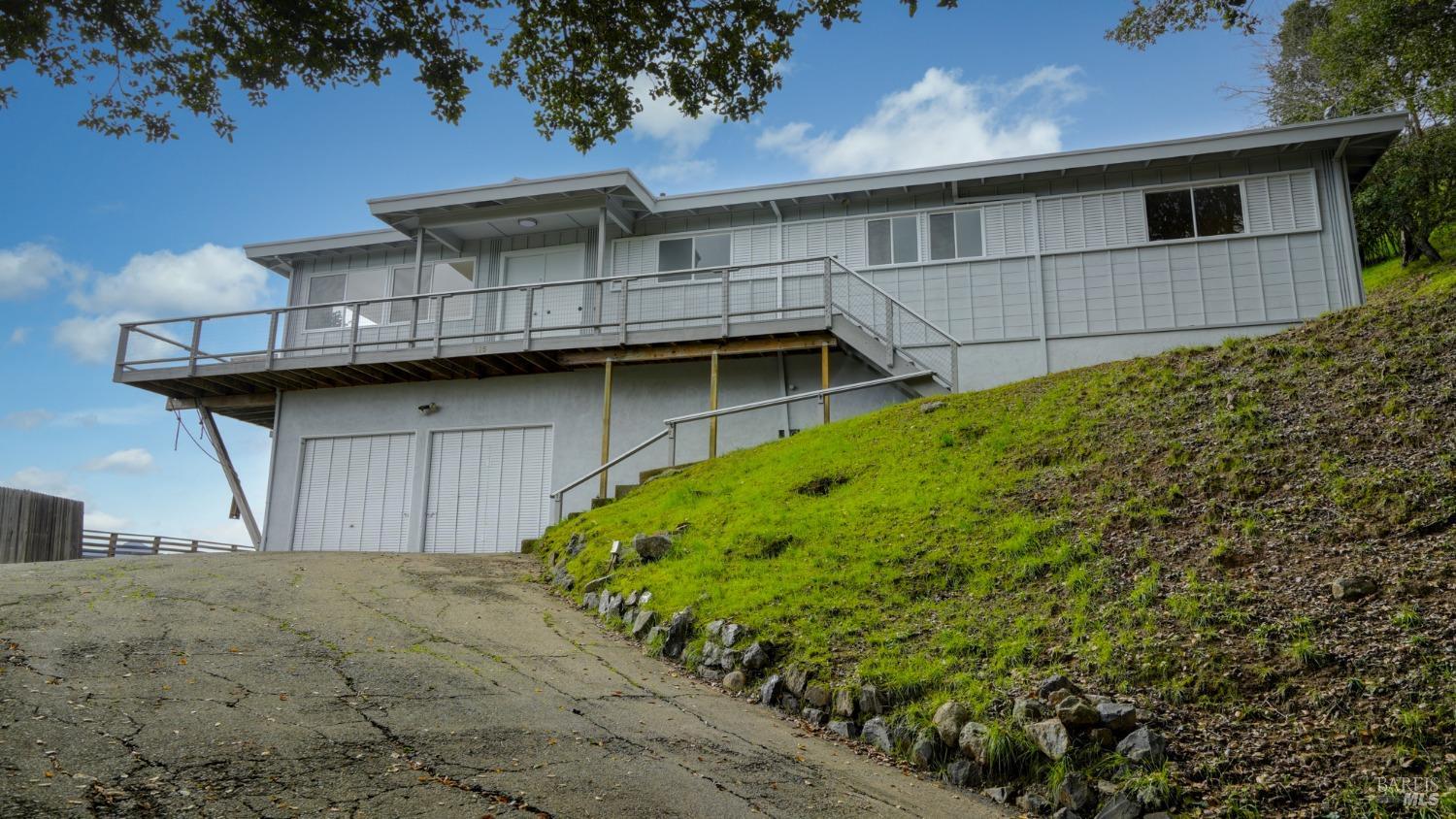 115 Woodside Drive
