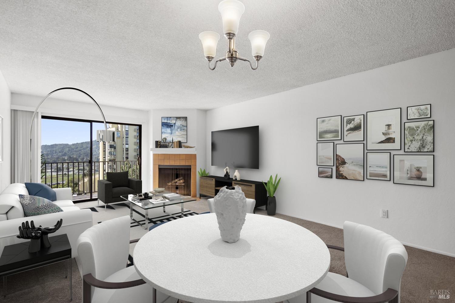 749 Via Casitas