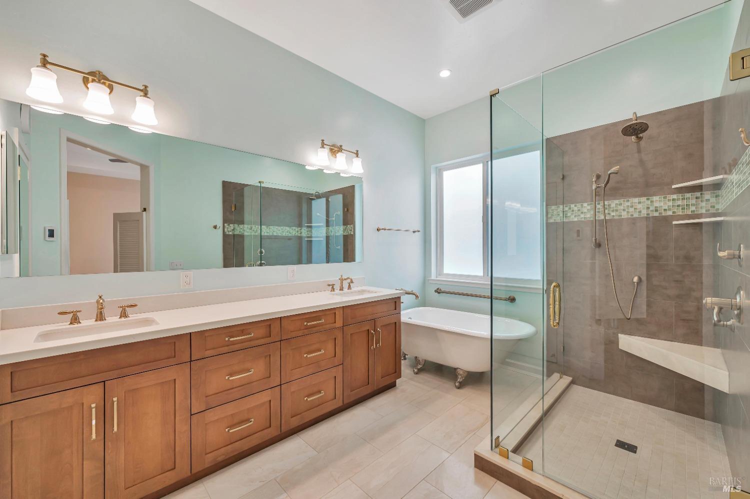215 Darbster Pl