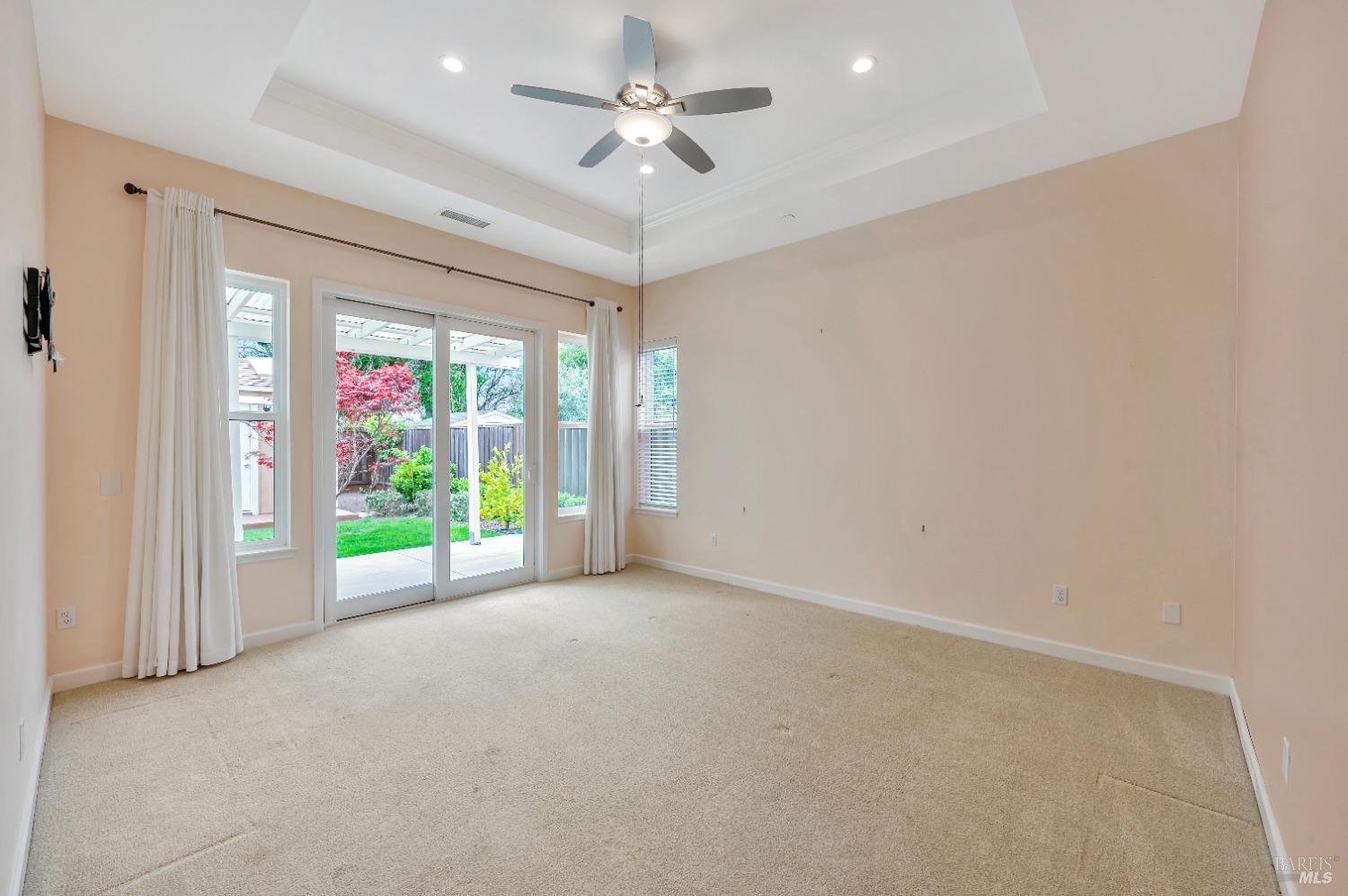 215 Darbster Pl