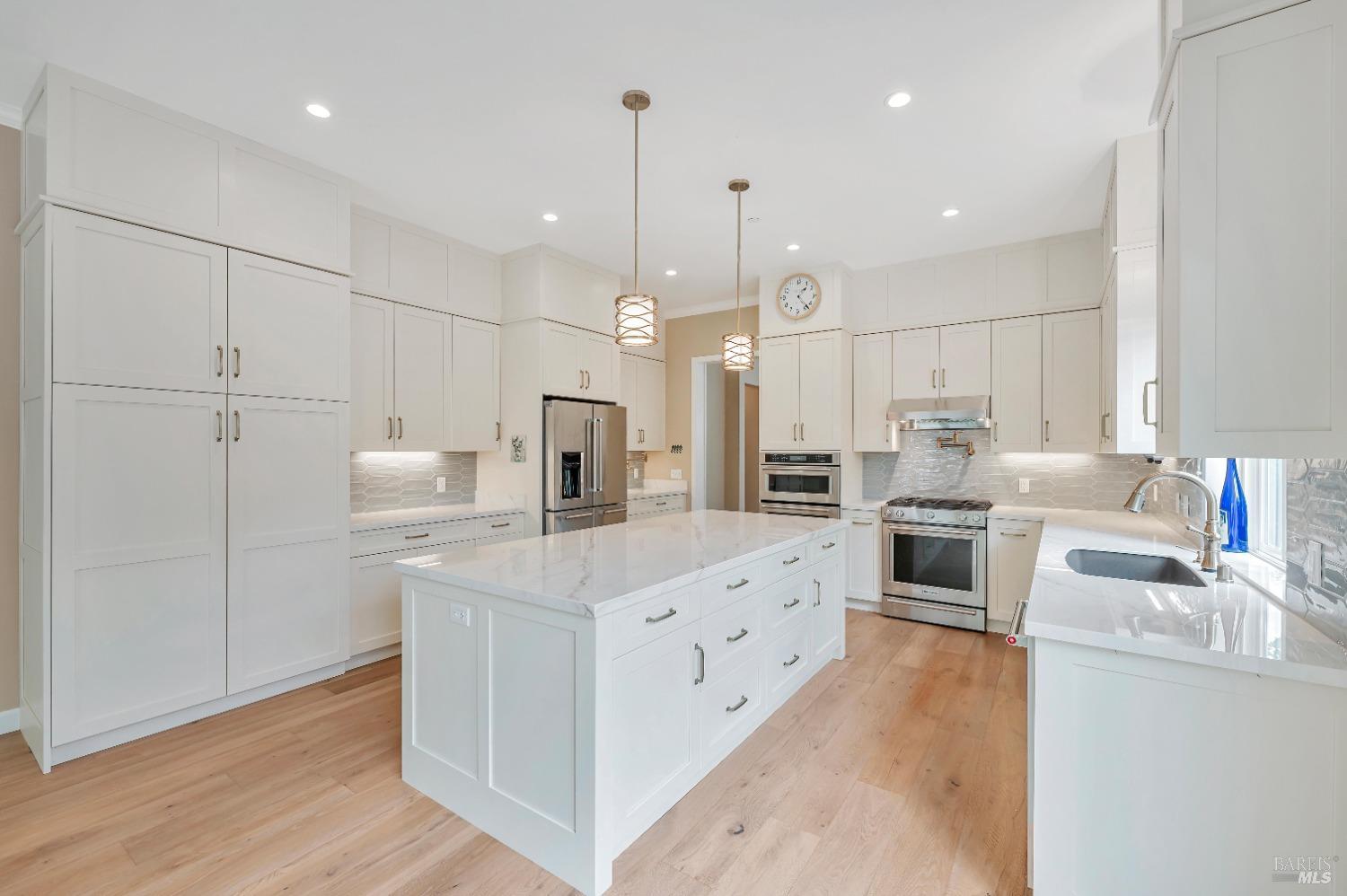 215 Darbster Pl