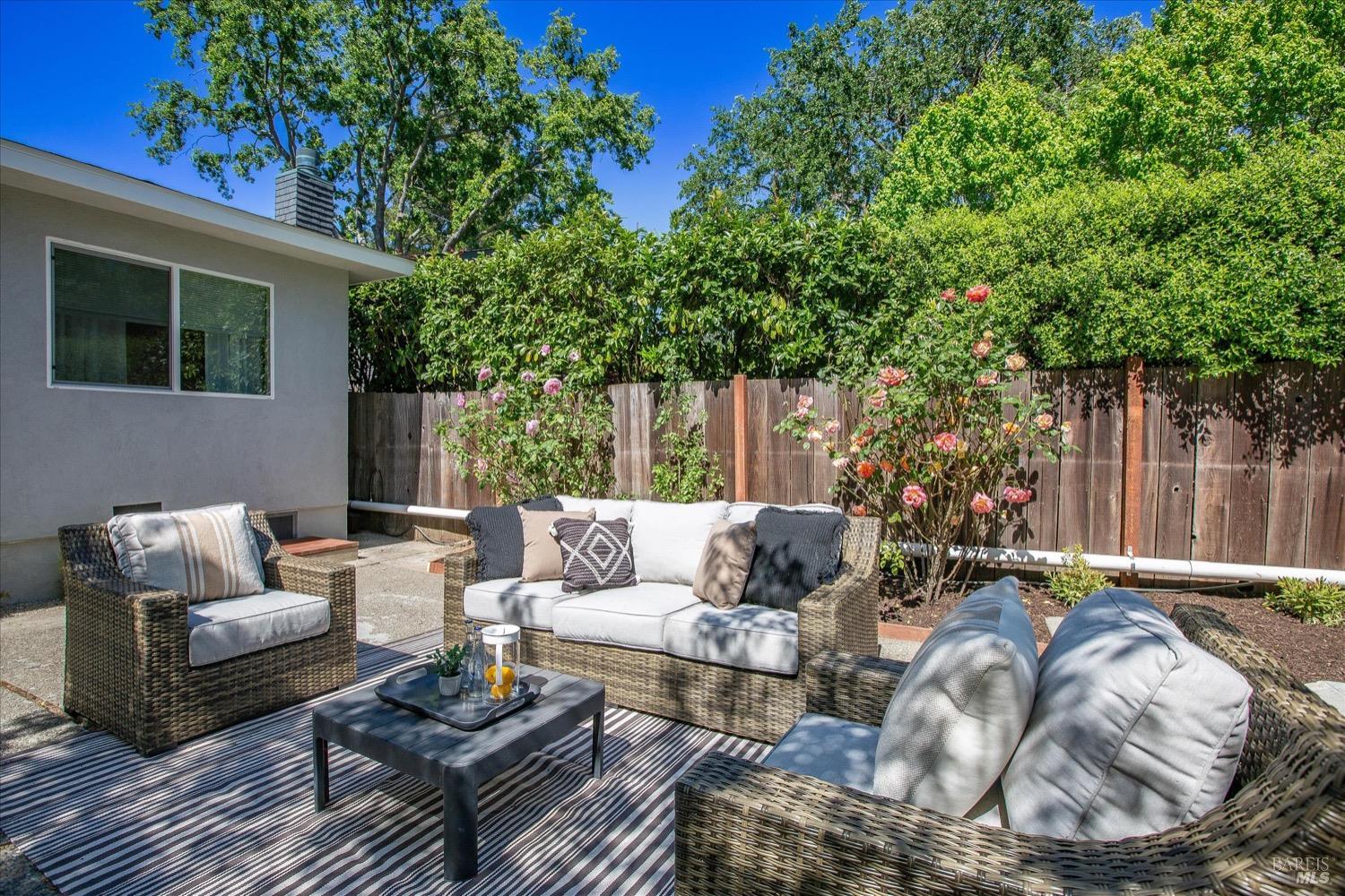 75 Bolinas Ave
